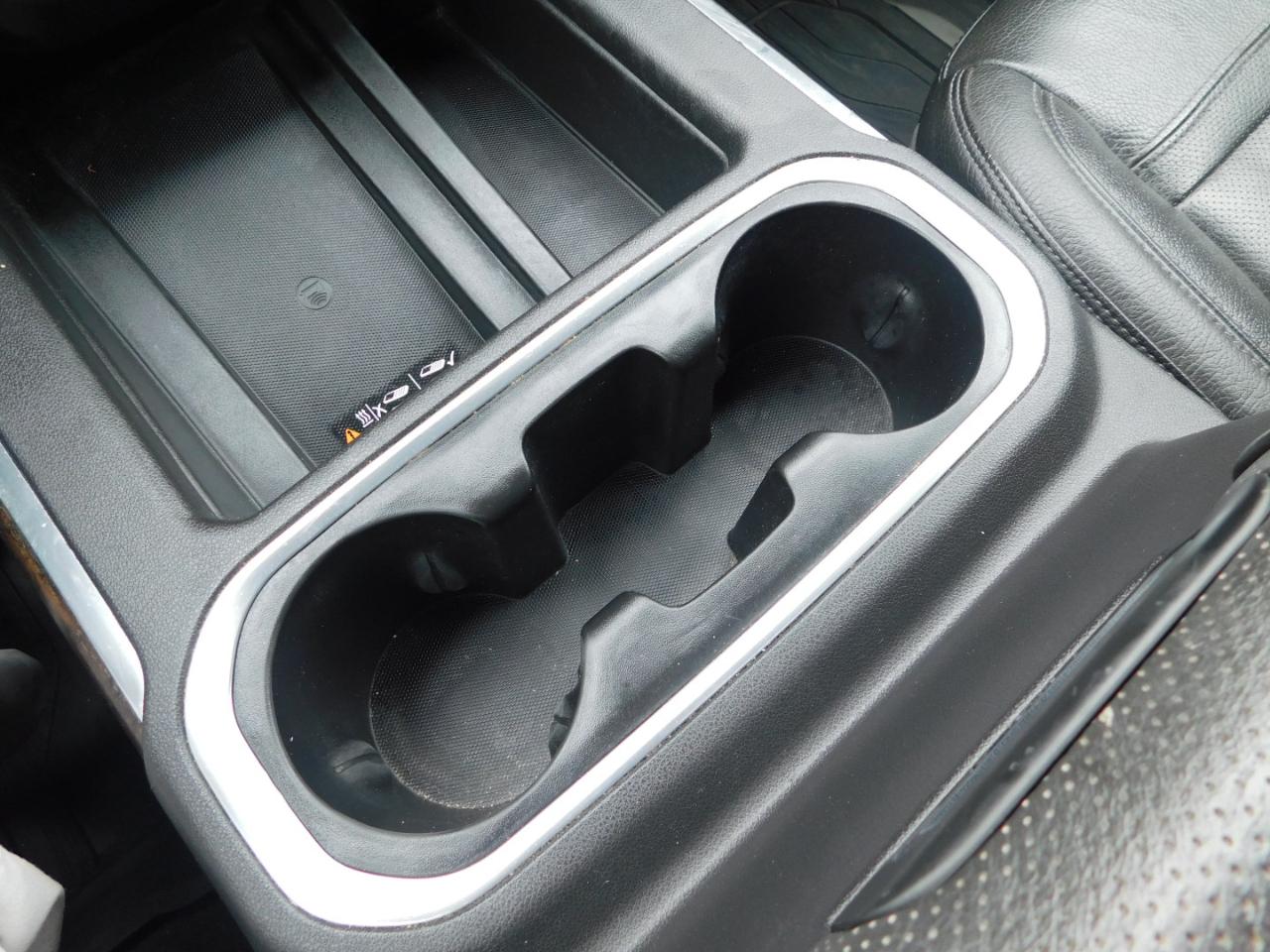 GMC Sierra 1500 4WD Crew Cab 147" Denali 2019