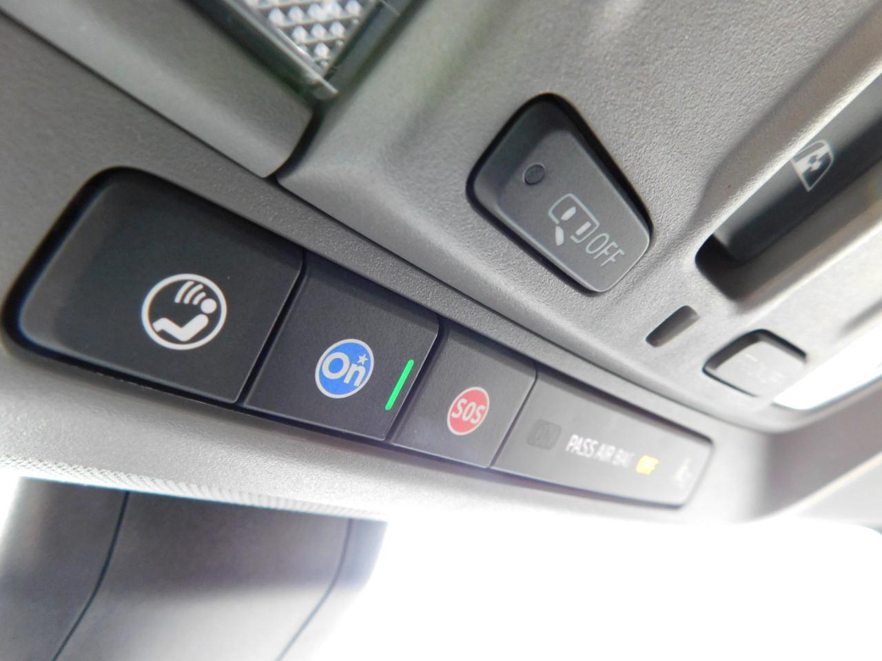 GMC Sierra 1500 4WD Crew Cab 147" Denali 2019