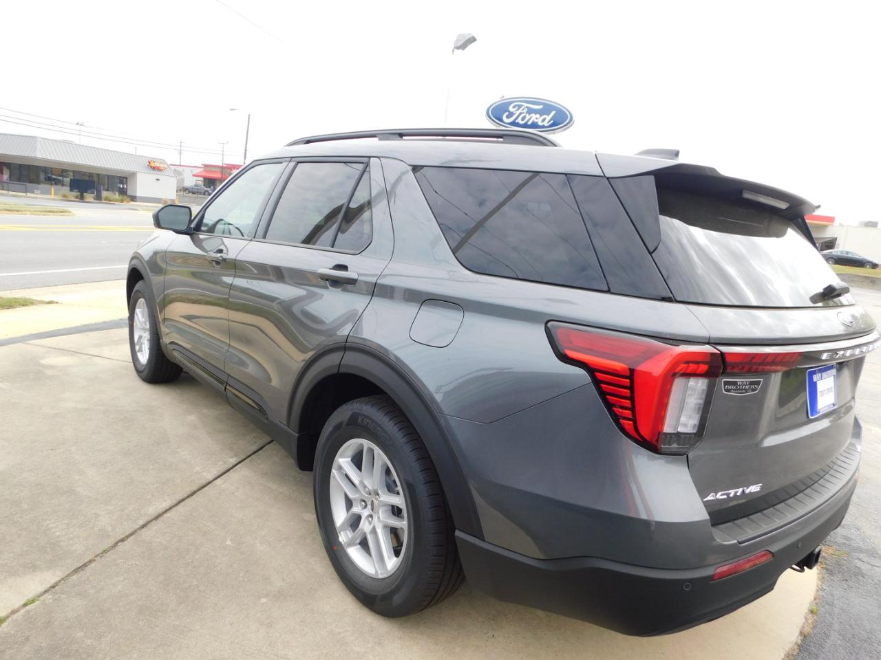 Ford Explorer Active RWD 2026