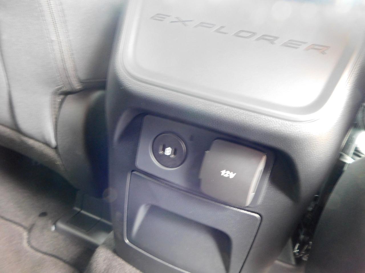 Ford Explorer Active RWD 2026