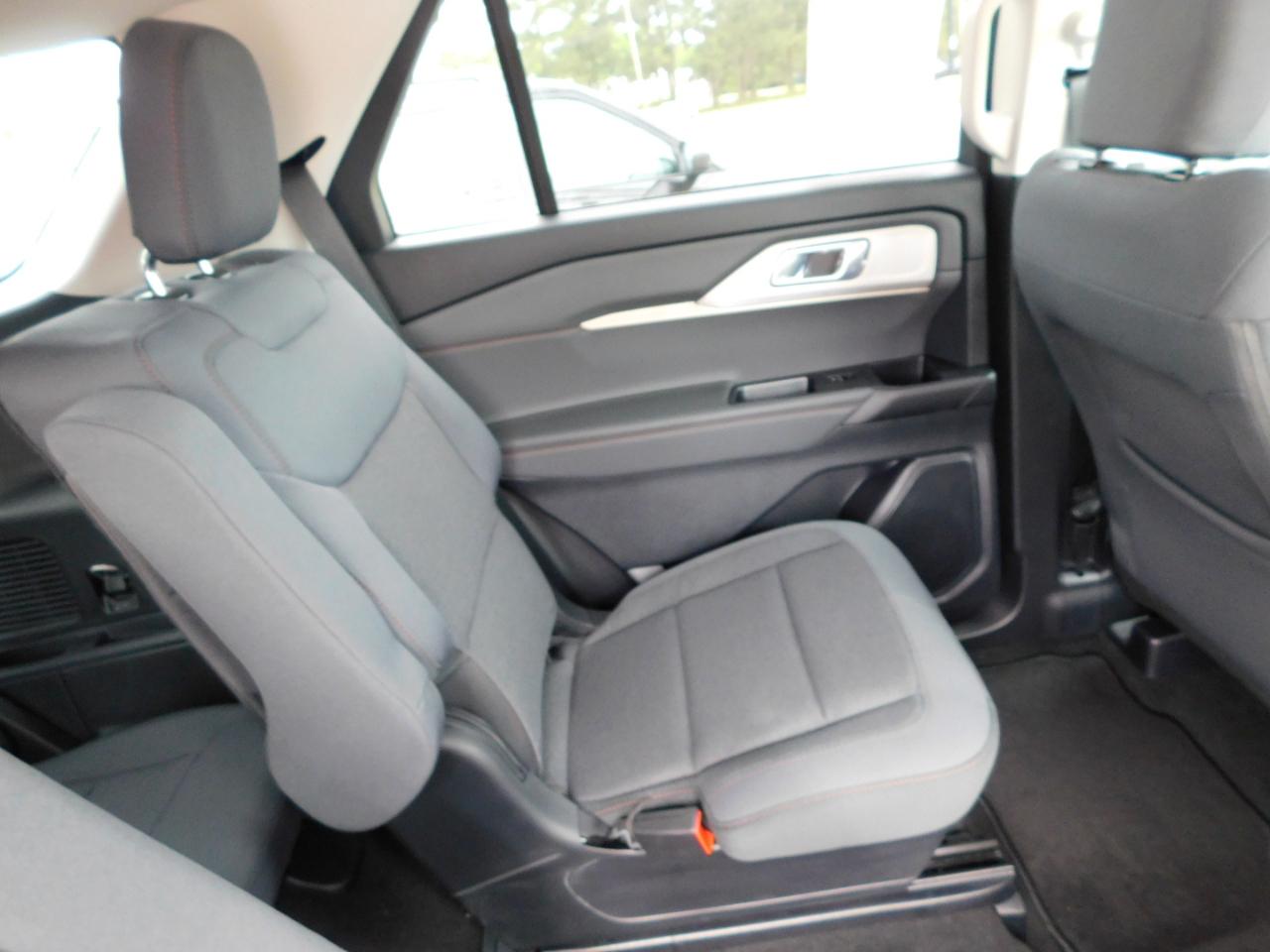 Ford Explorer Active RWD 2026