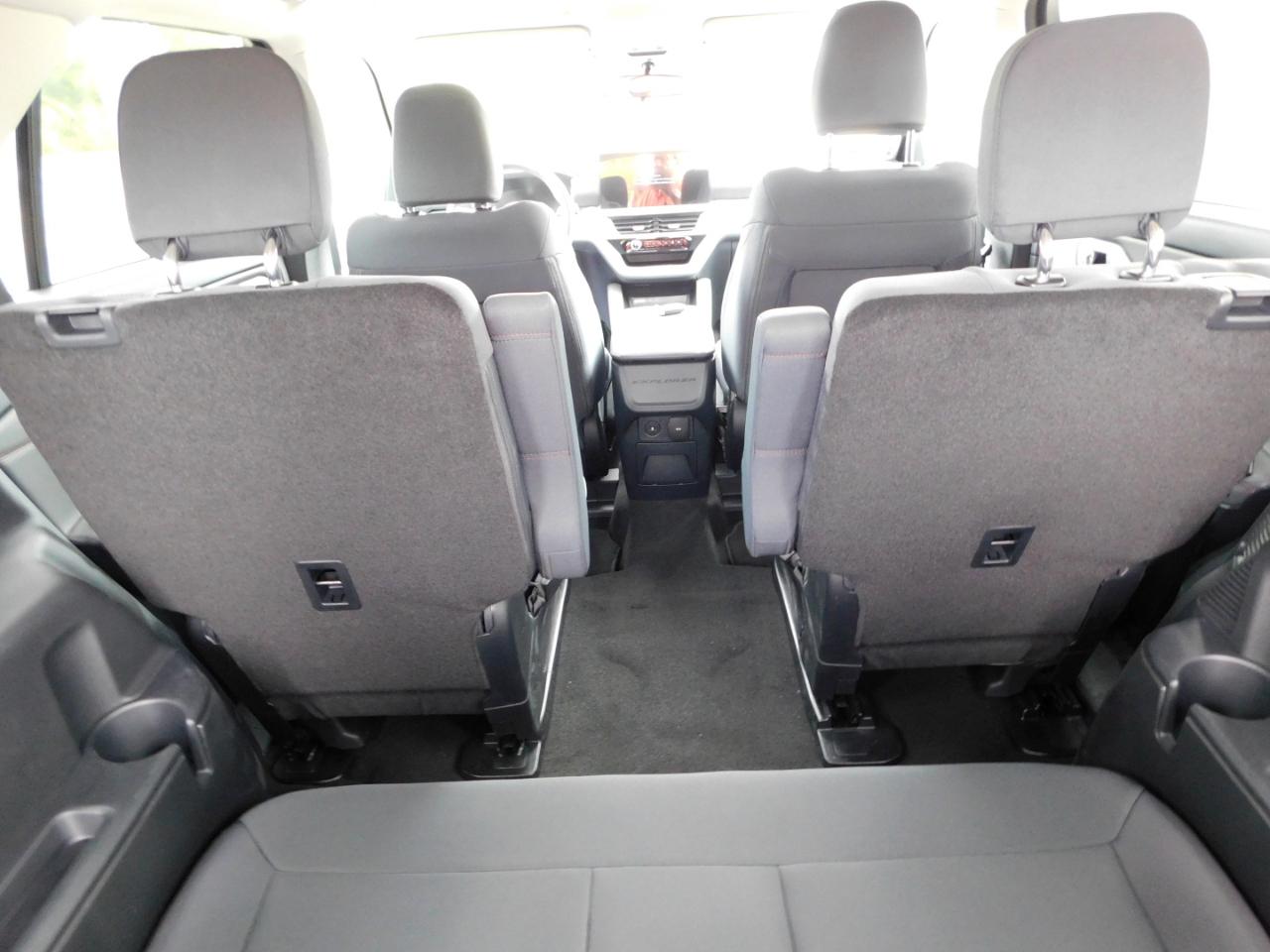 Ford Explorer Active RWD 2026