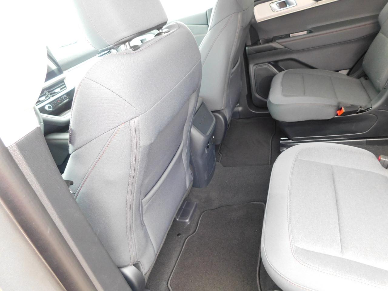 Ford Explorer Active RWD 2026