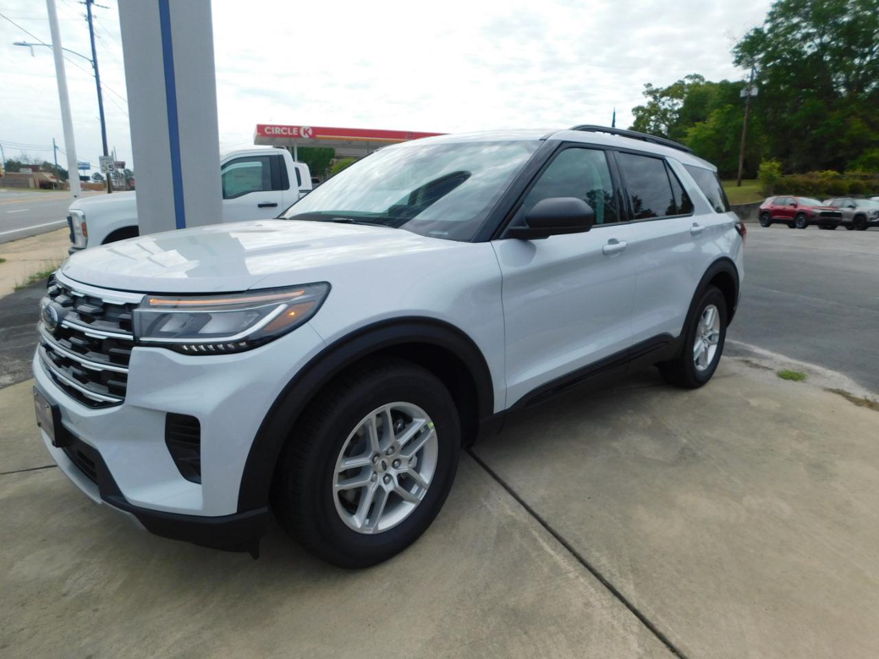 Ford Explorer Active RWD 2026