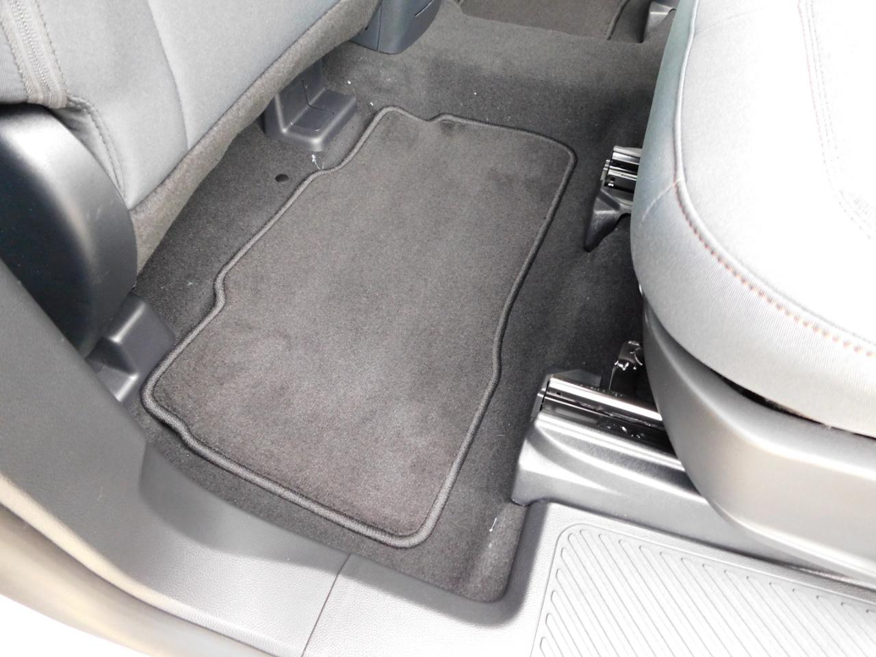 Ford Explorer Active RWD 2026