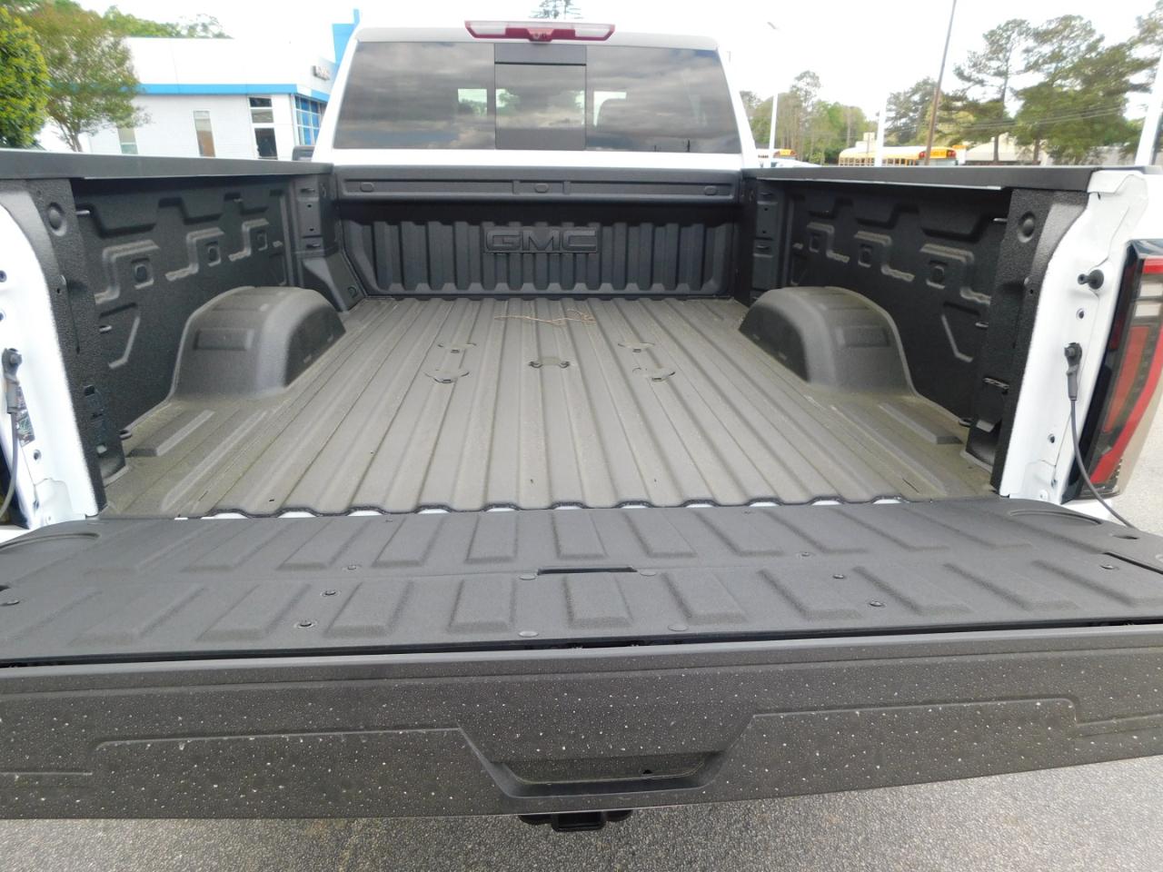 GMC Sierra 2500HD 4WD Crew Cab 159" AT4 2026