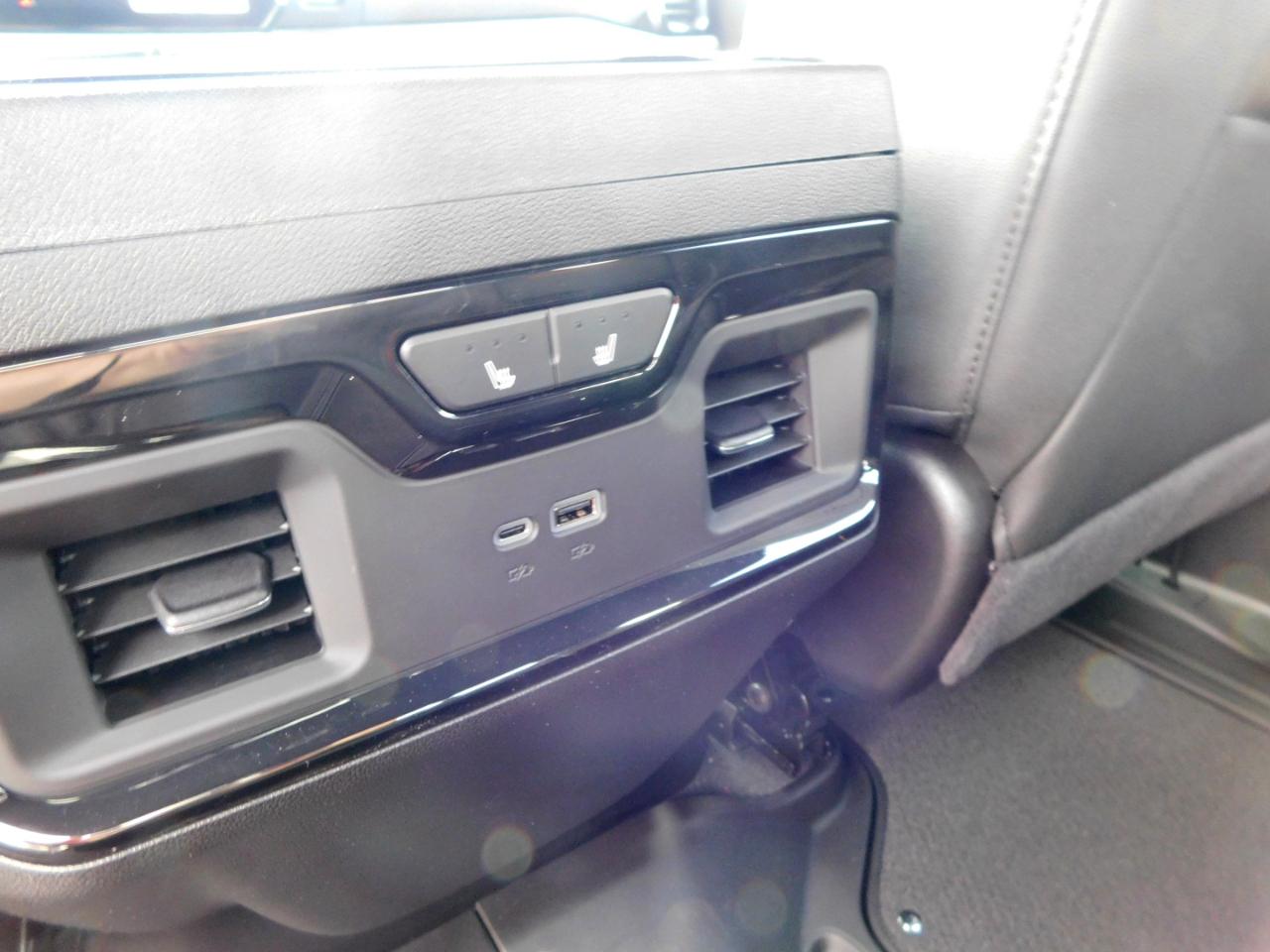 GMC Sierra 2500HD 4WD Crew Cab 159" AT4 2026