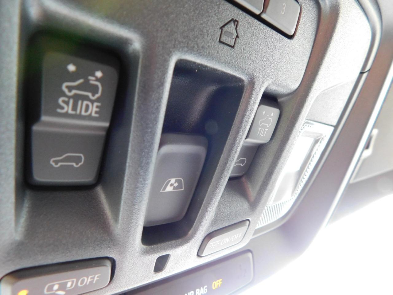 GMC Sierra 2500HD 4WD Crew Cab 159" AT4 2026