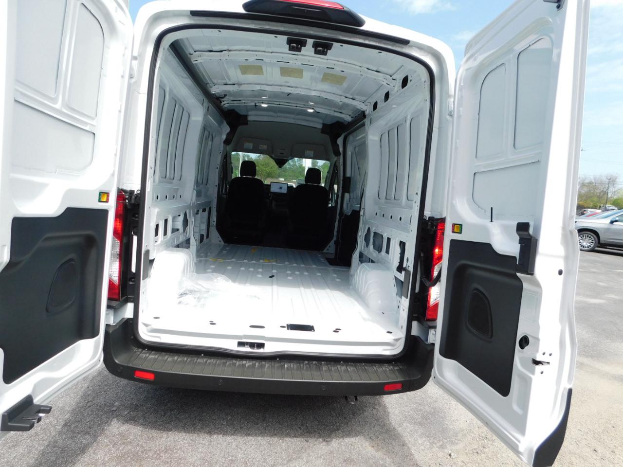 Ford Transit Cargo Van  2026