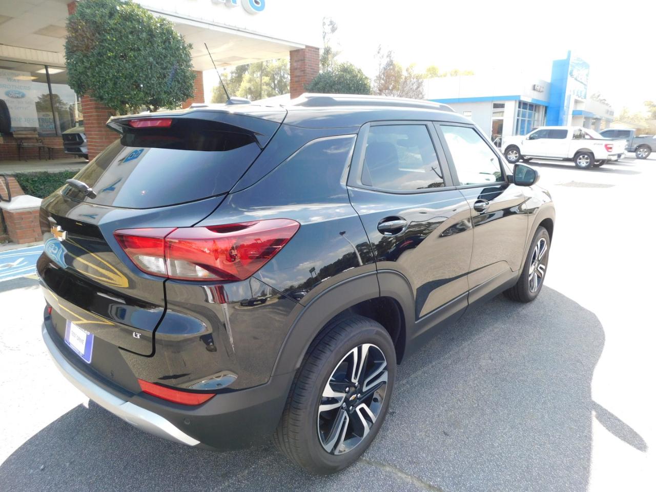 Chevrolet TrailBlazer FWD 4dr LT 2026