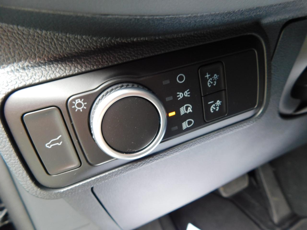 Ford Explorer Active w/200A Pkg RWD 2026