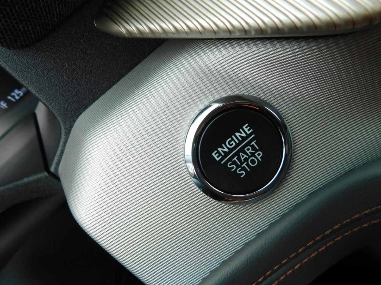 Ford Explorer Active w/200A Pkg RWD 2026