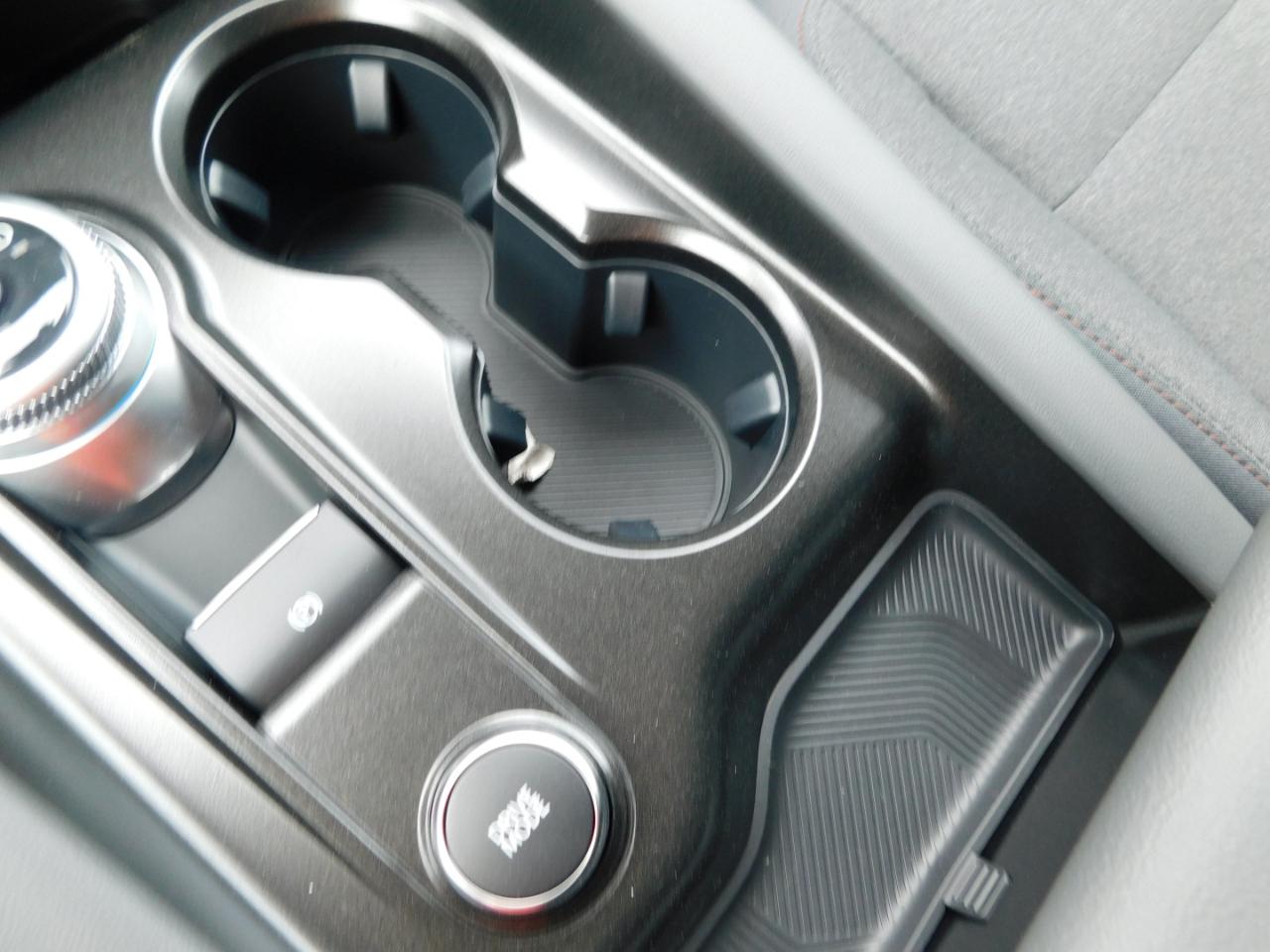 Ford Explorer Active w/200A Pkg RWD 2026