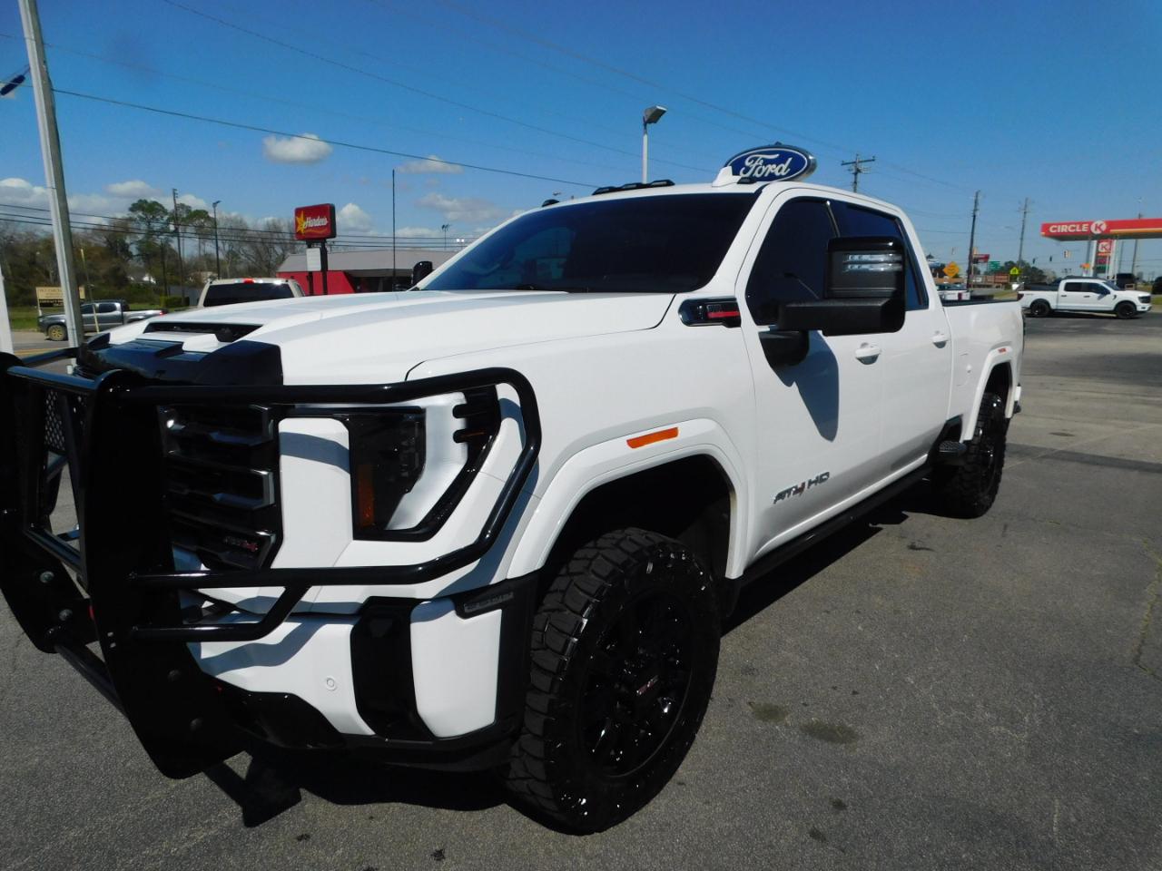 GMC Sierra 2500HD 4WD Crew Cab 159" AT4 2025