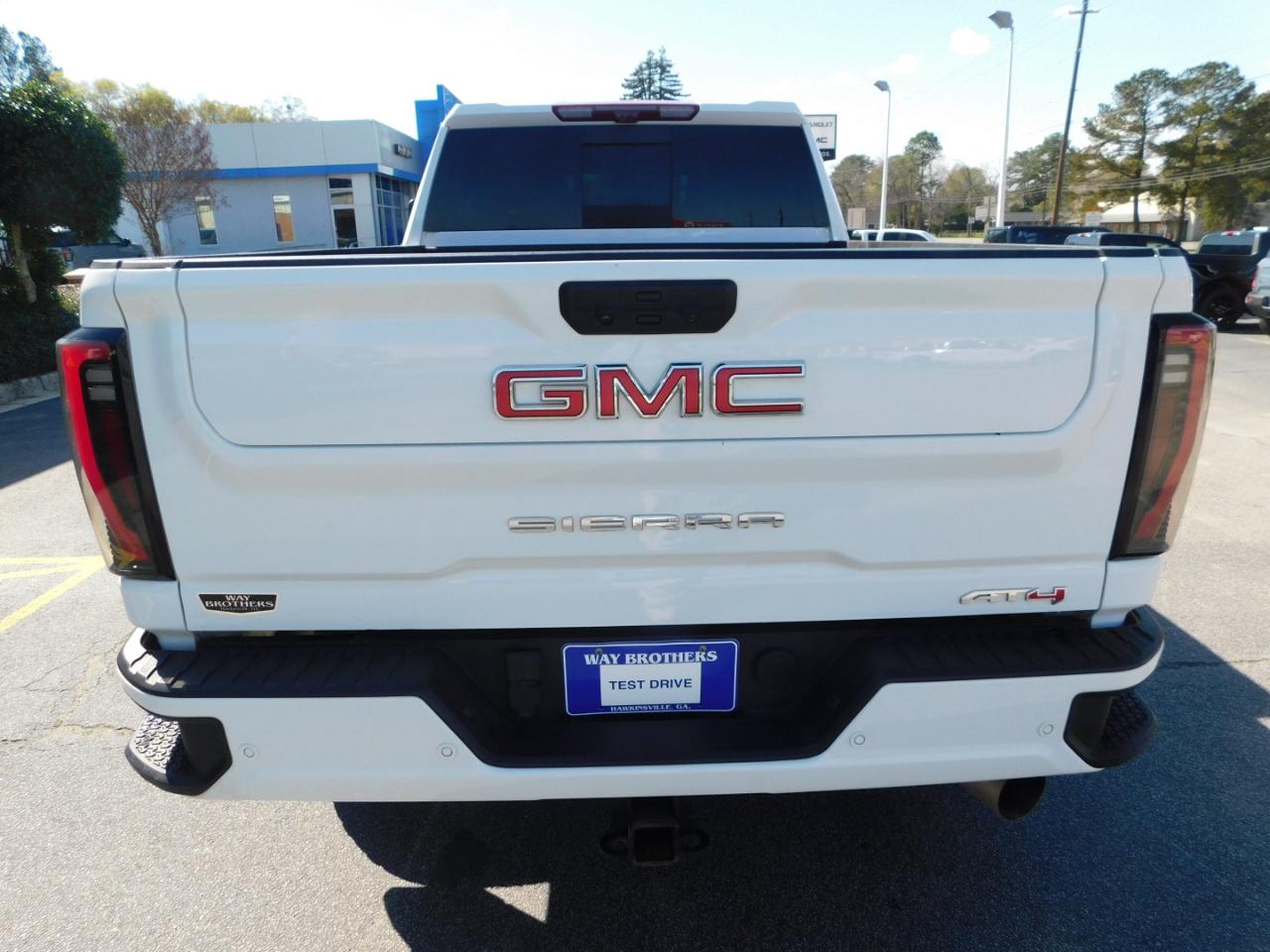 GMC Sierra 2500HD 4WD Crew Cab 159" AT4 2025