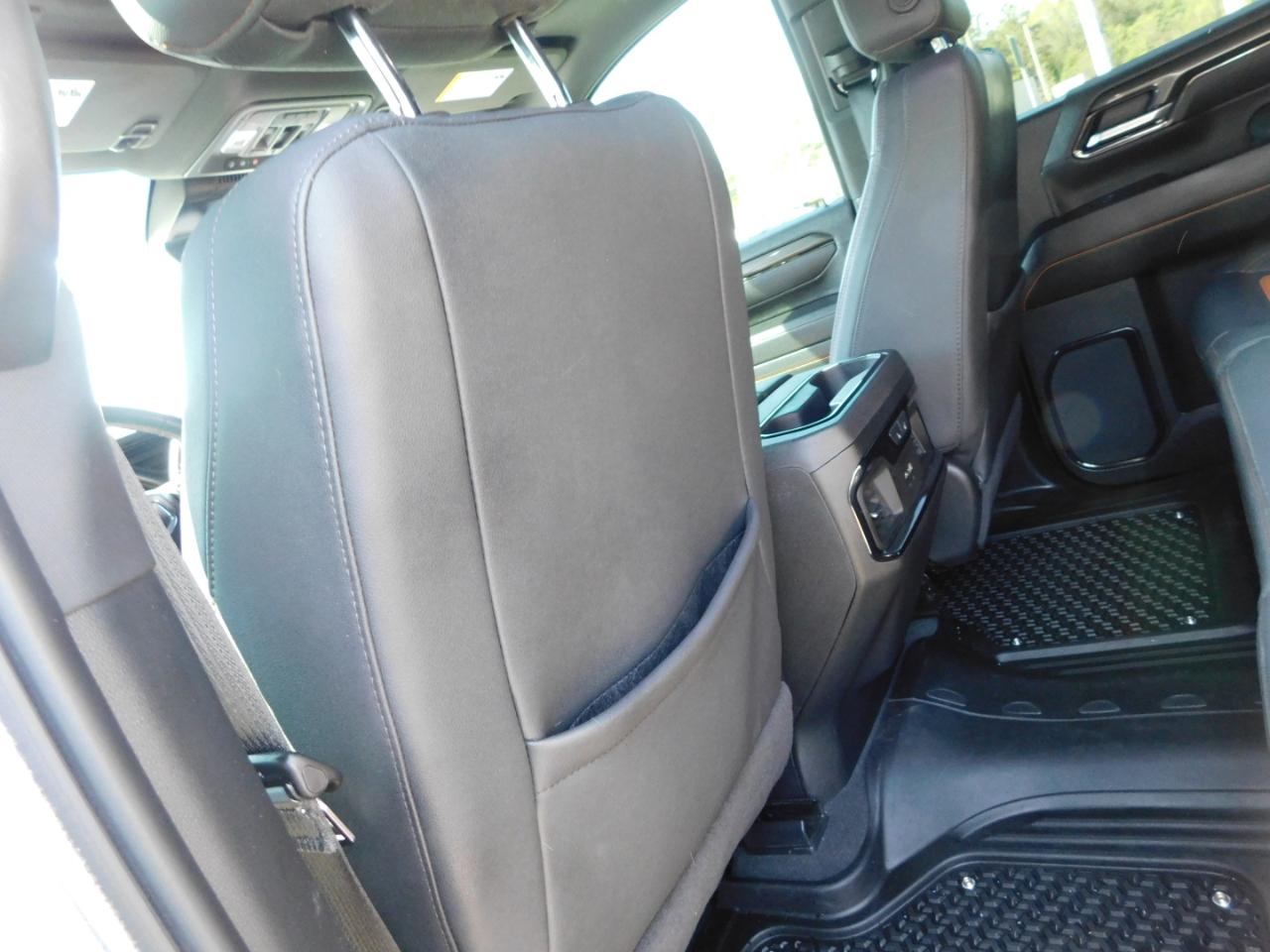 GMC Sierra 2500HD 4WD Crew Cab 159" AT4 2025