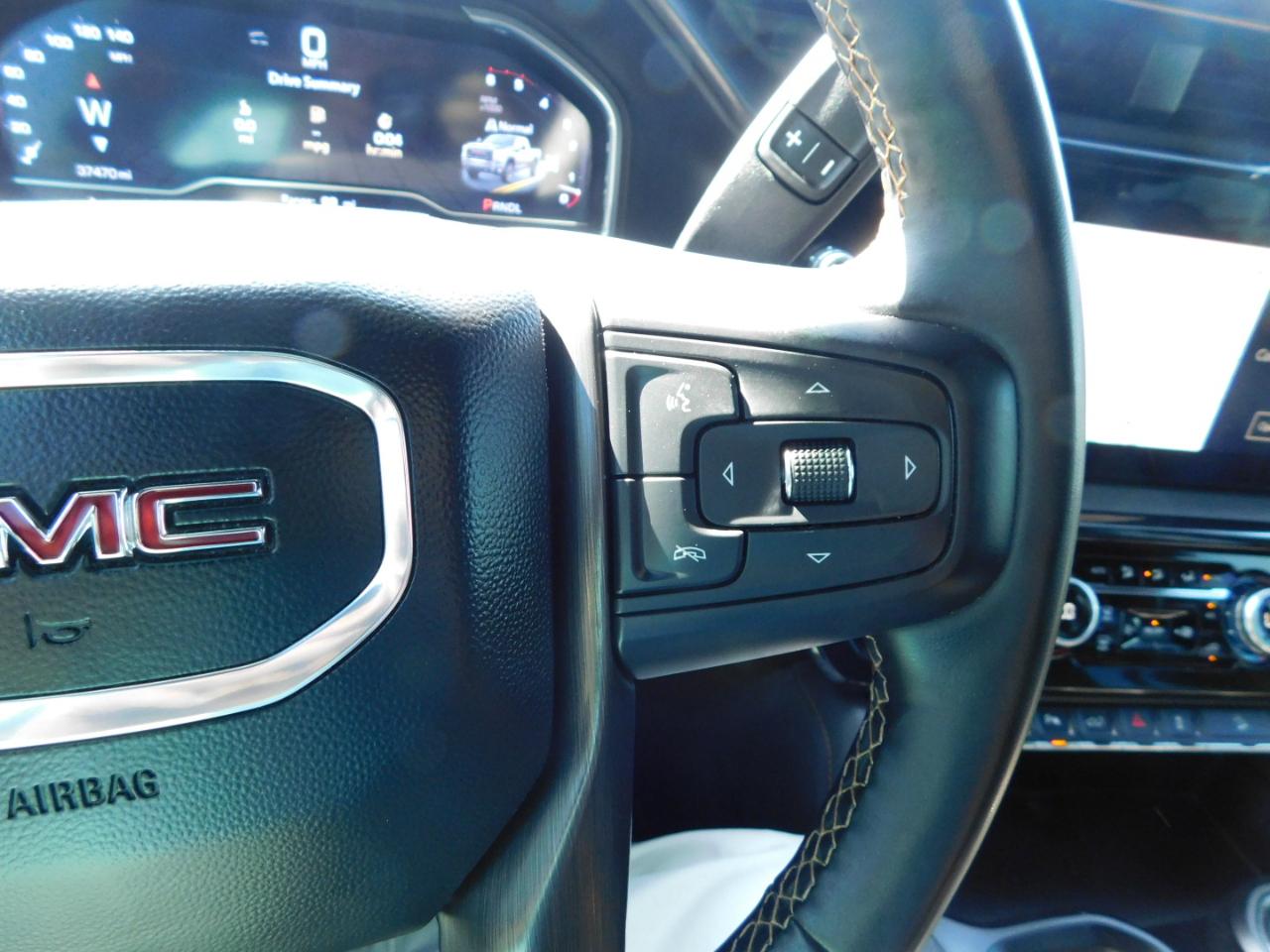 GMC Sierra 2500HD 4WD Crew Cab 159" AT4 2025