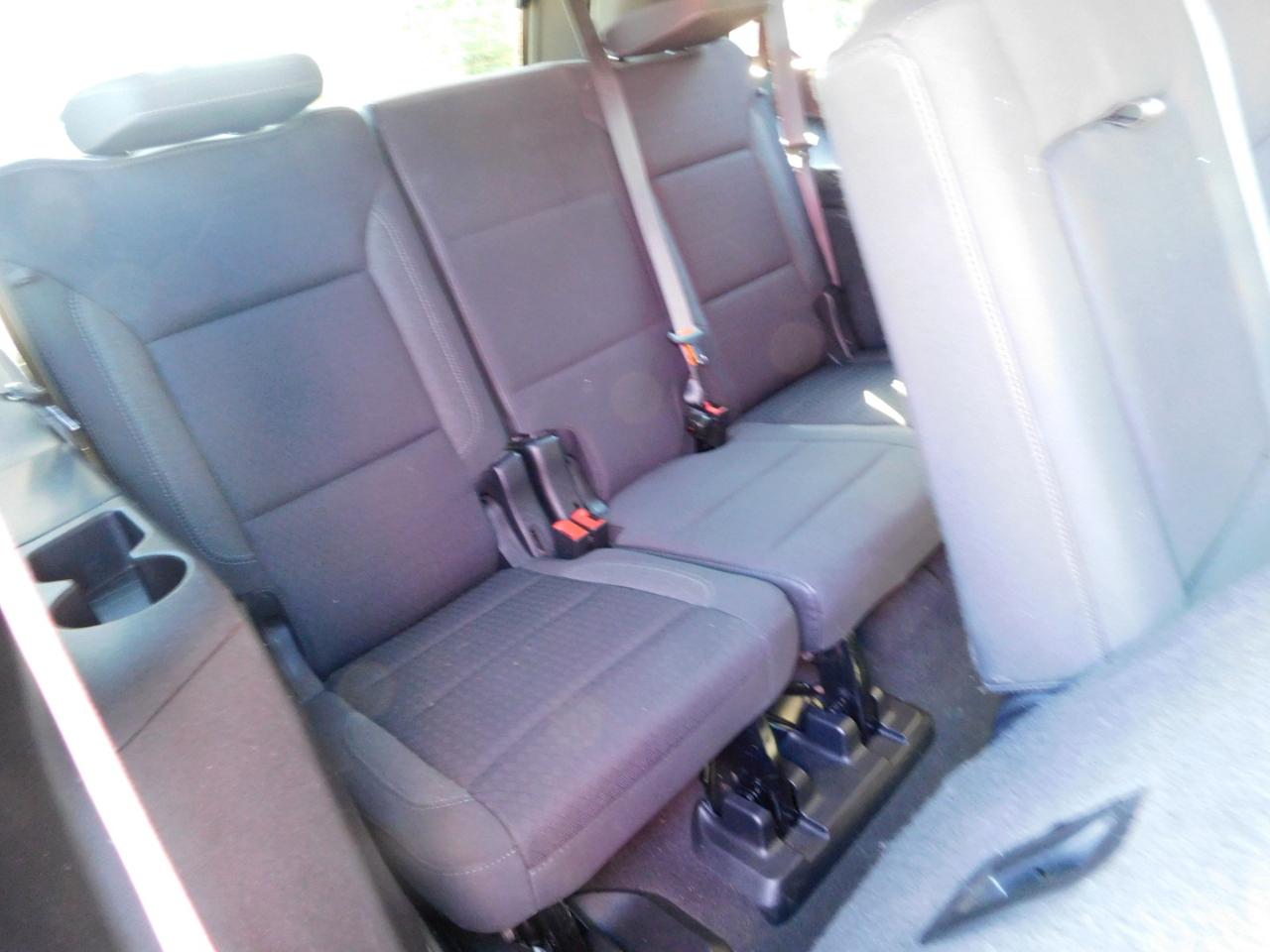 GMC Yukon 4WD 4dr SLE 2022