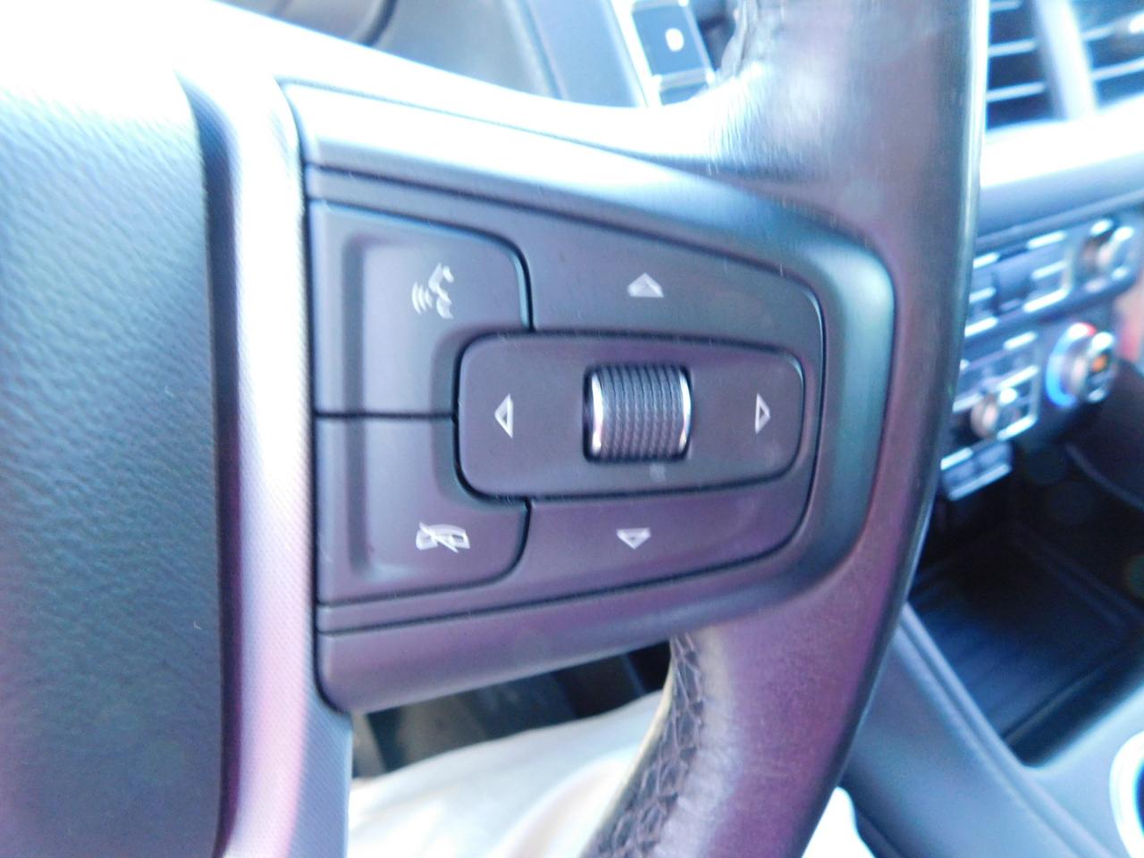 GMC Yukon 4WD 4dr SLE 2022