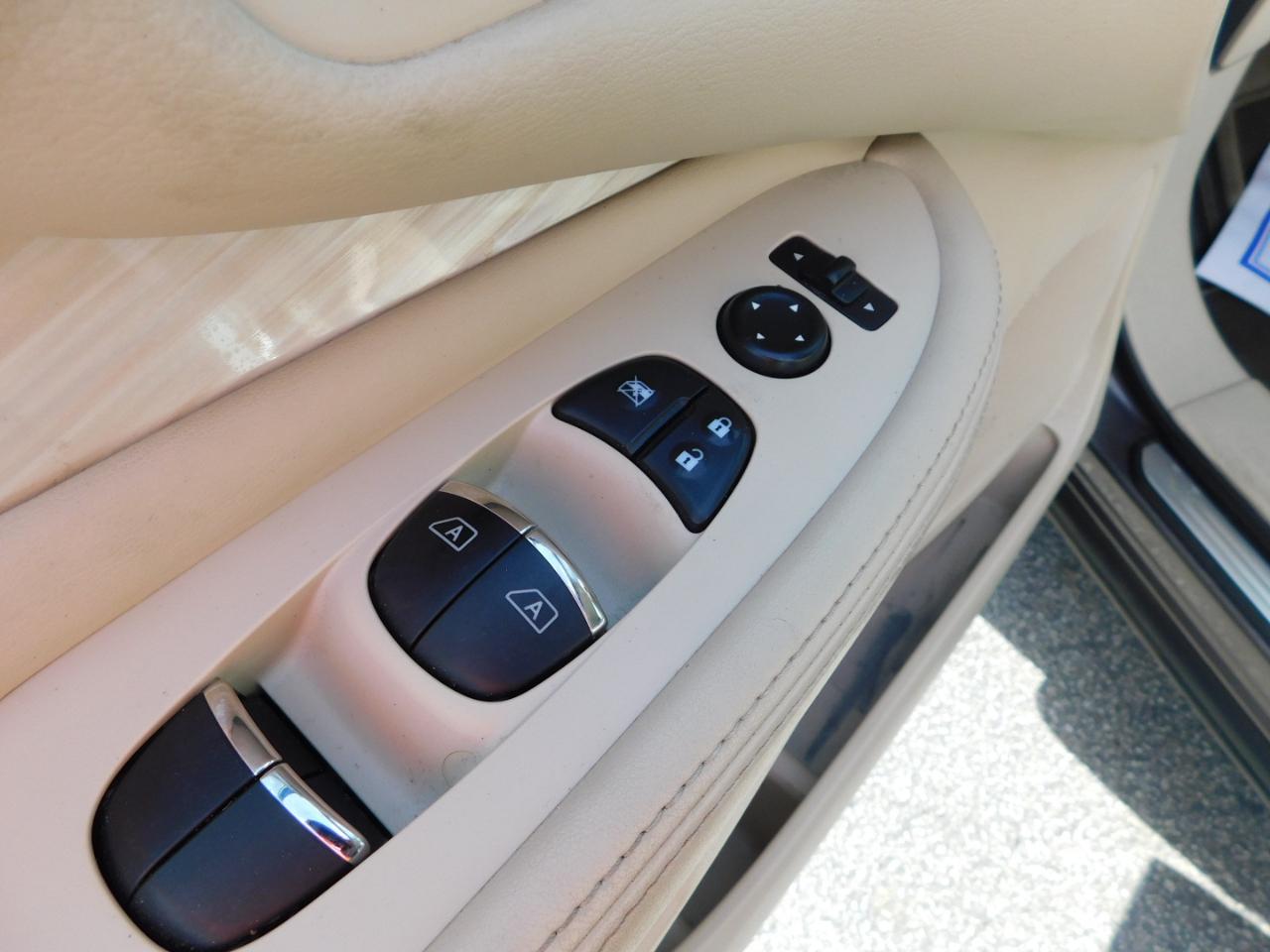 Nissan Murano FWD 4dr Platinum 2015