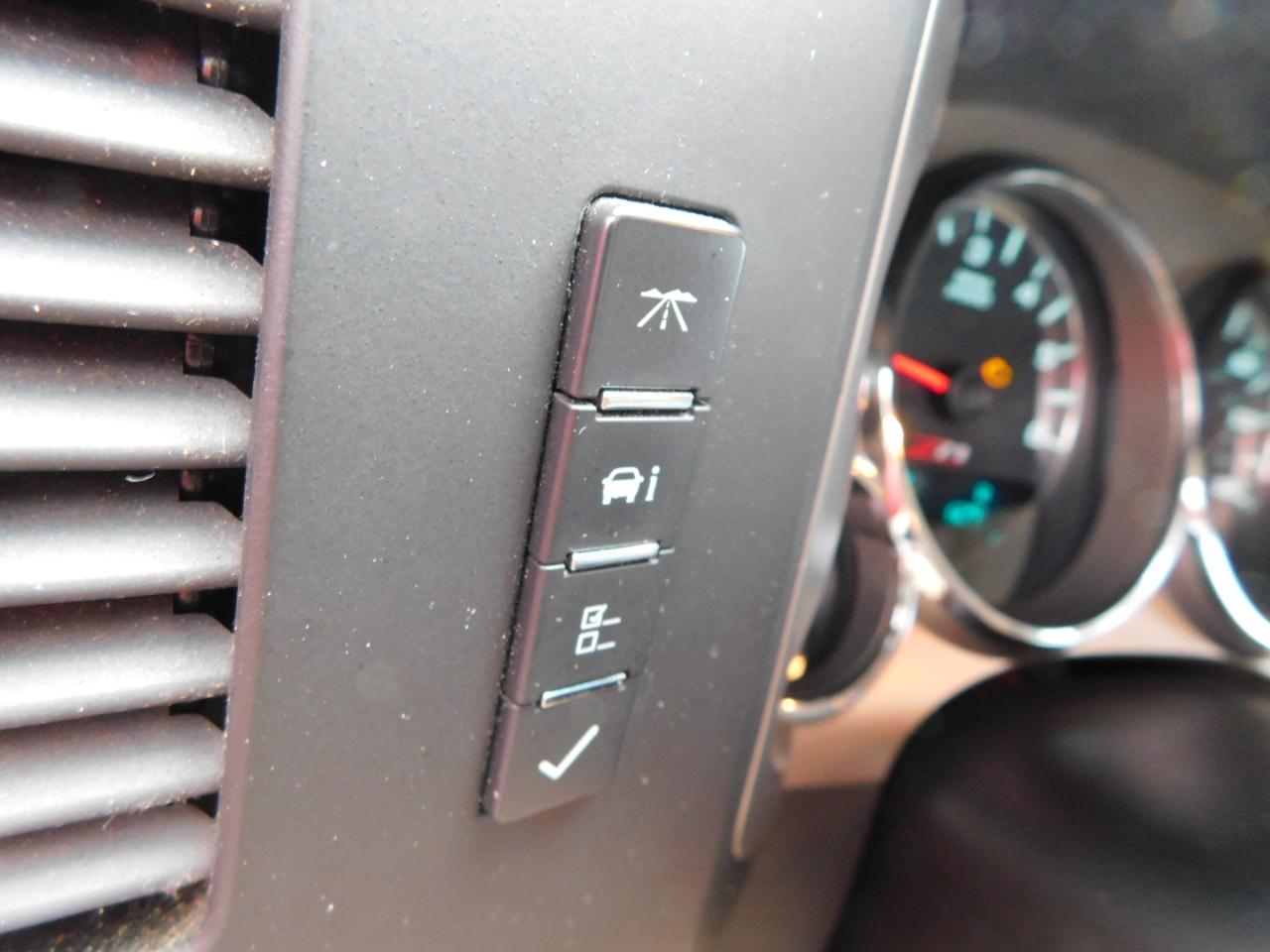 Chevrolet Silverado 1500 4WD Ext Cab 143.5" LT 2010