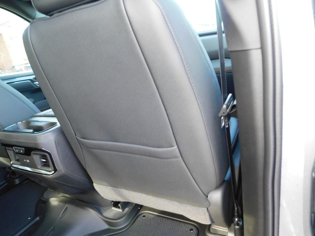 GMC Sierra 1500 4WD Crew Cab 147" AT4 2026