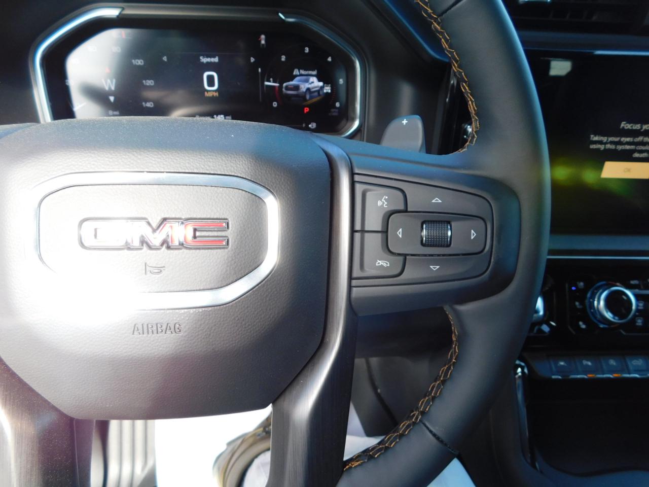 GMC Sierra 1500 4WD Crew Cab 147" AT4 2026