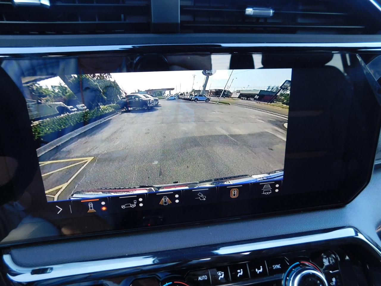 GMC Sierra 1500 4WD Crew Cab 147" AT4 2026