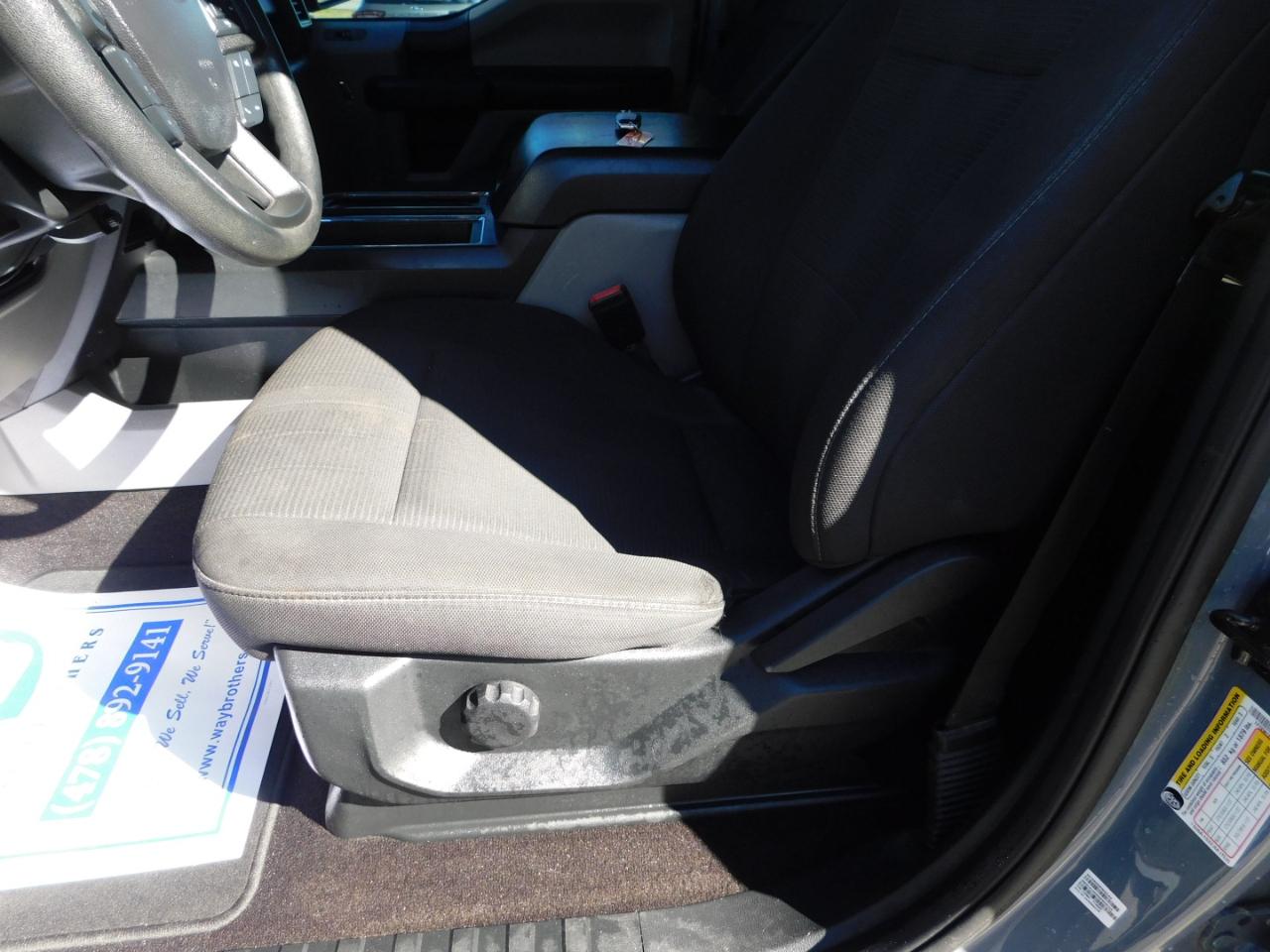 Ford F-150 4WD SuperCrew 145" STX 2019