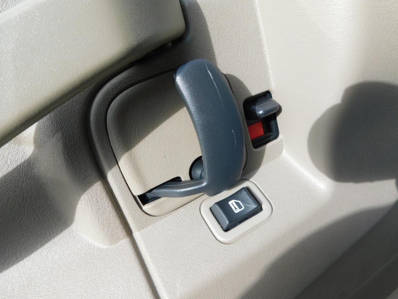 GMC Savana Cargo Van RWD 3500 155" 2026