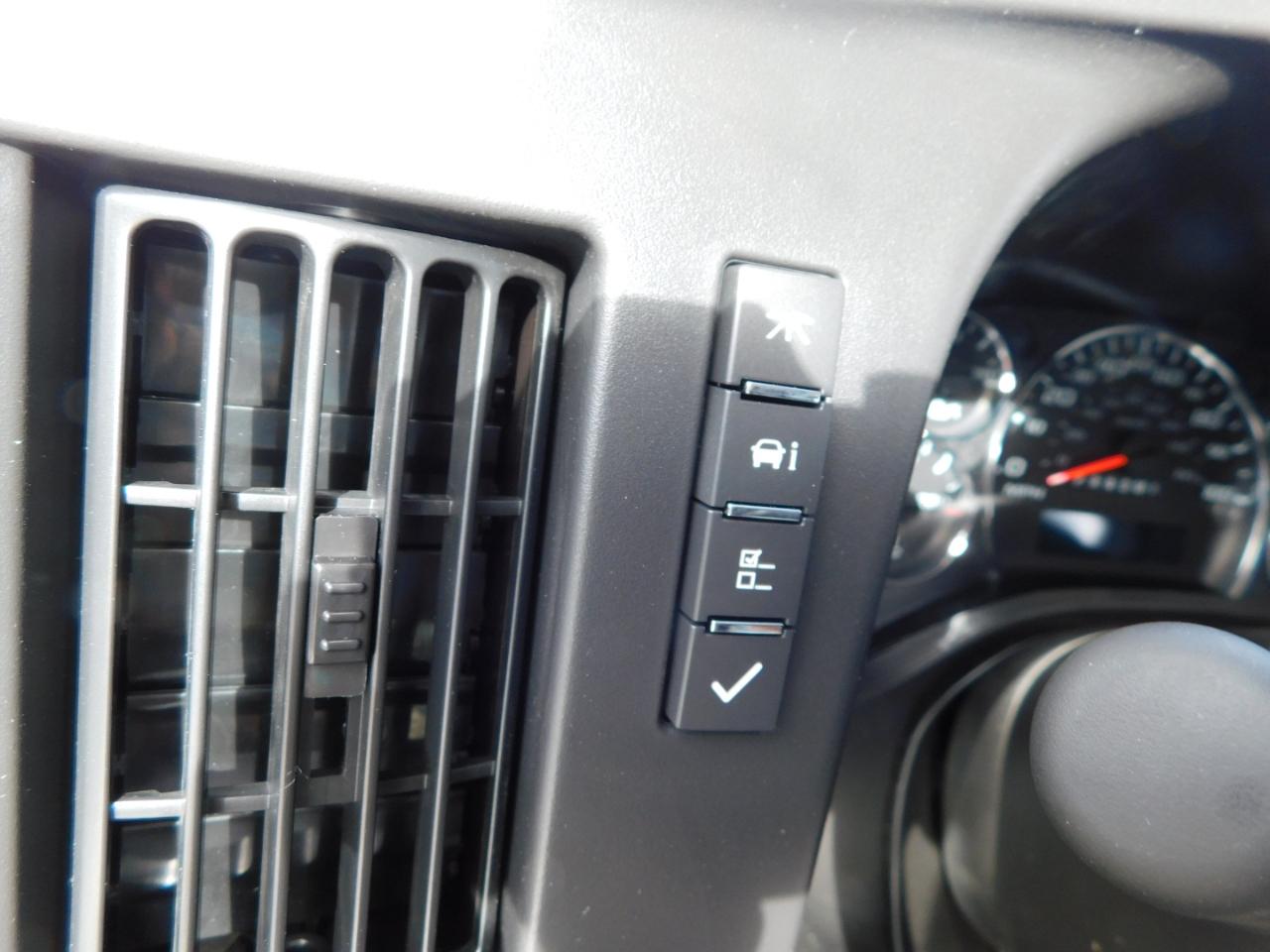 GMC Savana Cargo Van RWD 3500 155" 2026