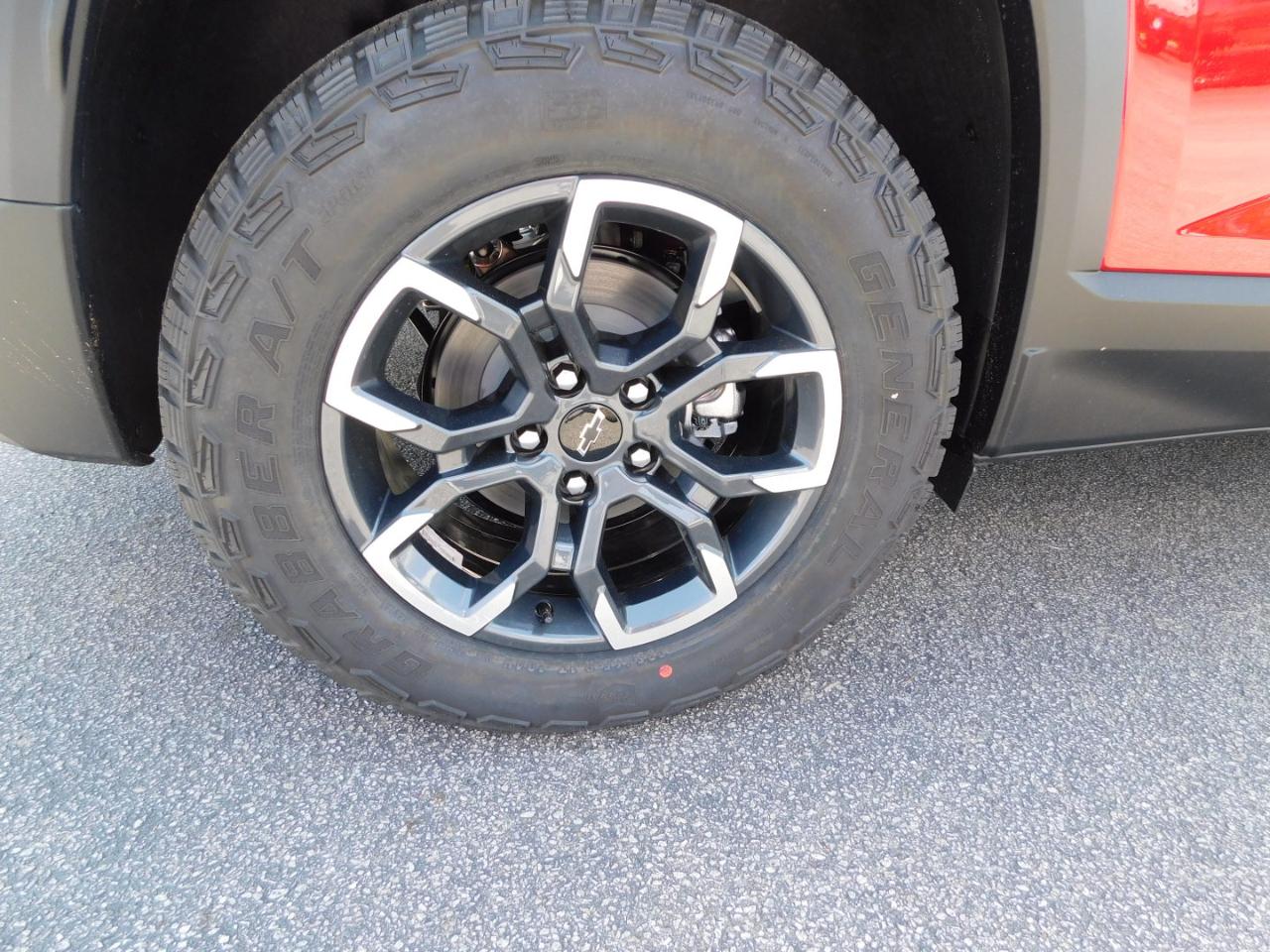 Chevrolet Equinox FWD 4dr ACTIV w/XDB 2026