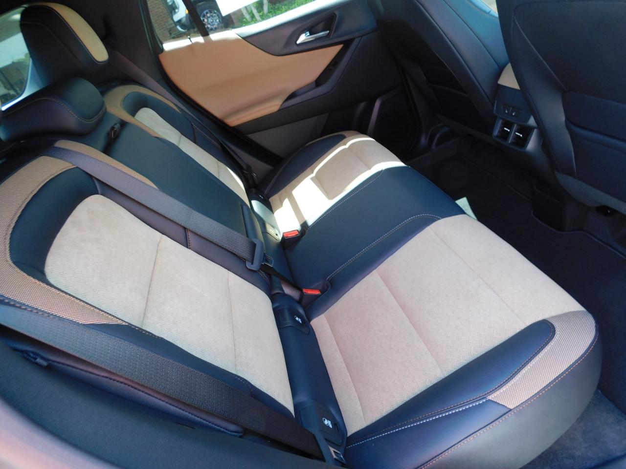 Chevrolet Equinox FWD 4dr ACTIV w/XDB 2026