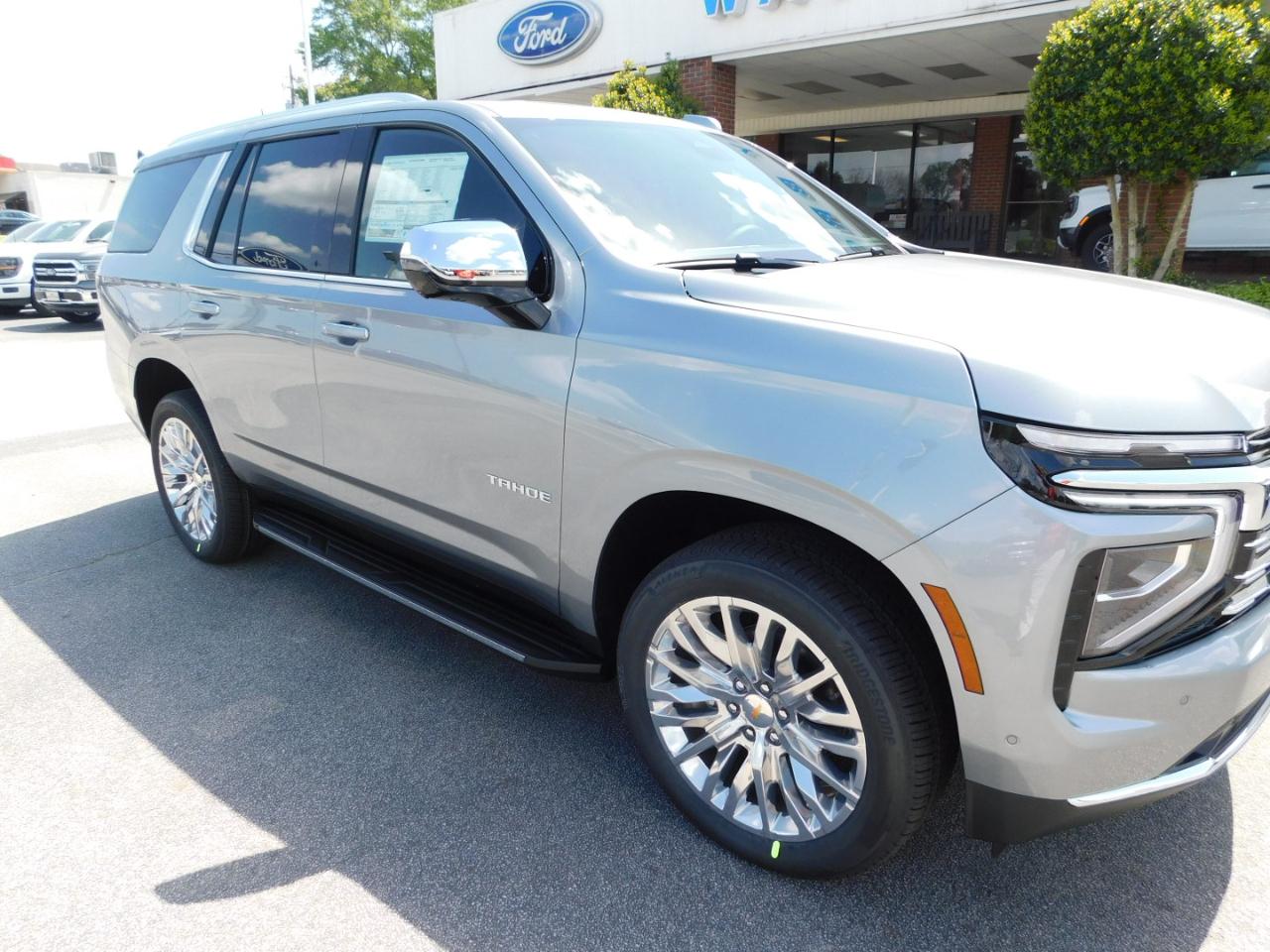 Chevrolet Tahoe 2WD 4dr Premier 2026