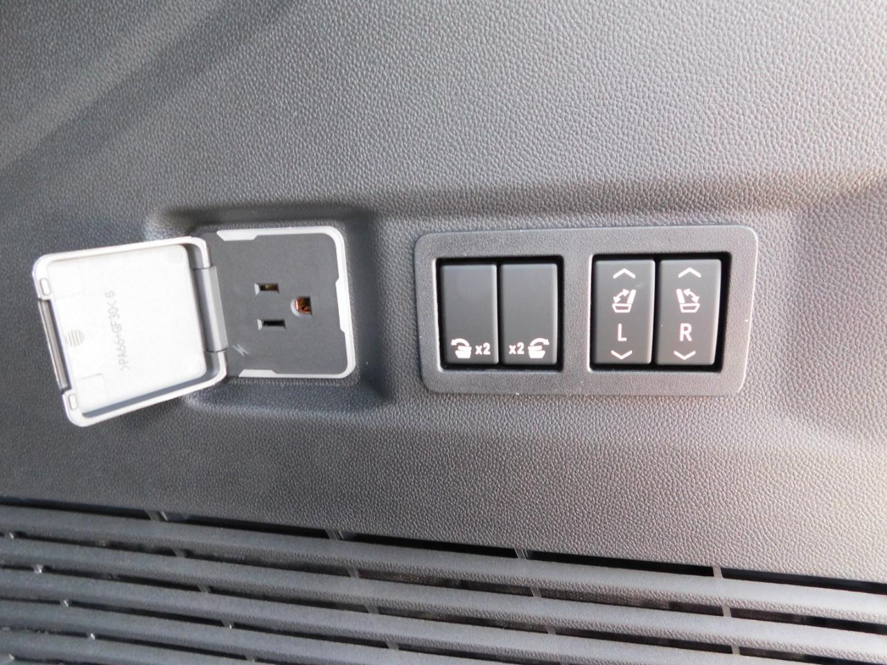 Chevrolet Tahoe 2WD 4dr Premier 2026