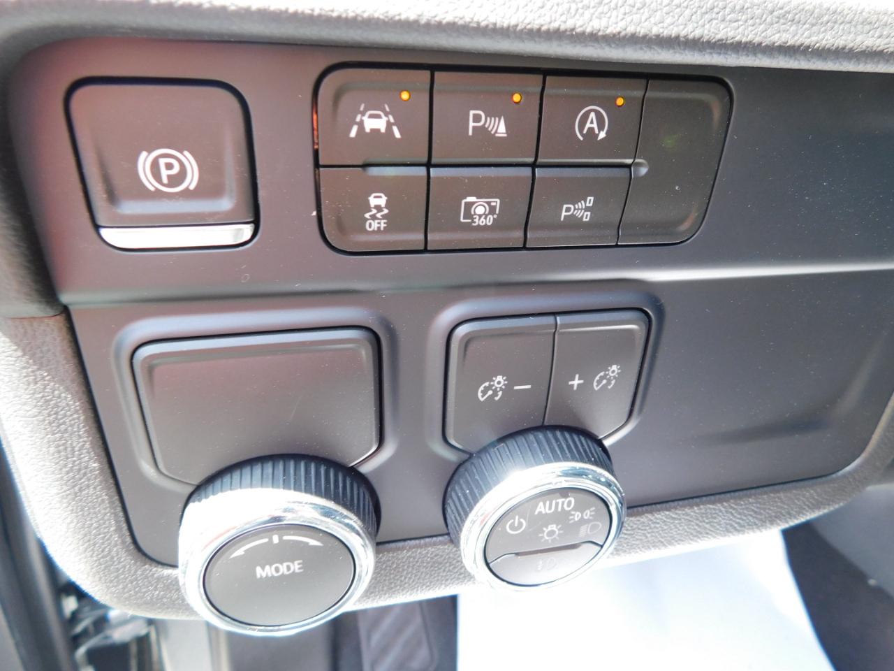 Chevrolet Tahoe 2WD 4dr Premier 2026