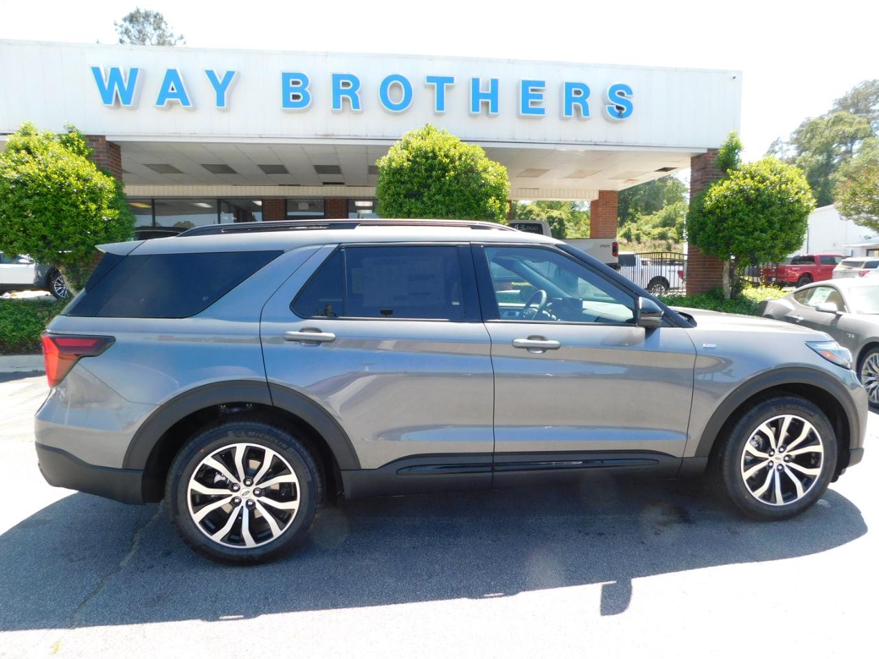 2026 Ford Explorer ST-LINE RWD