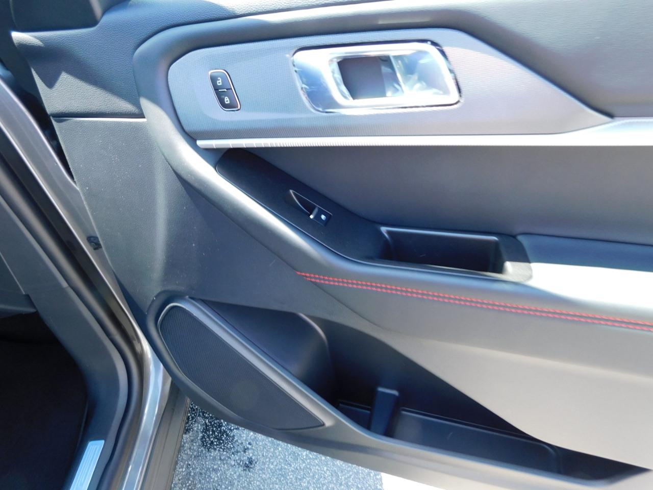 Ford Explorer ST-Line RWD 2026