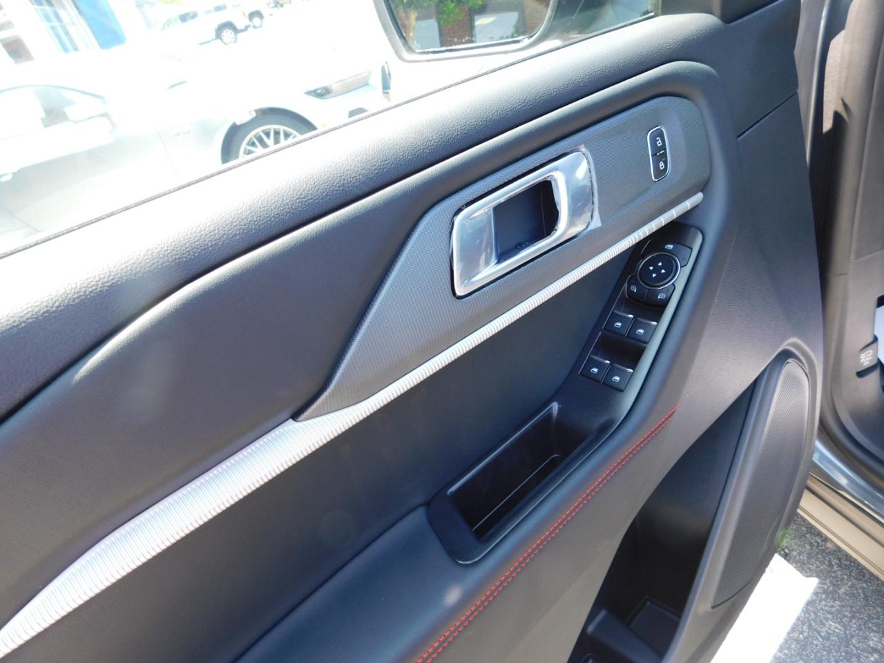 Ford Explorer ST-Line RWD 2026