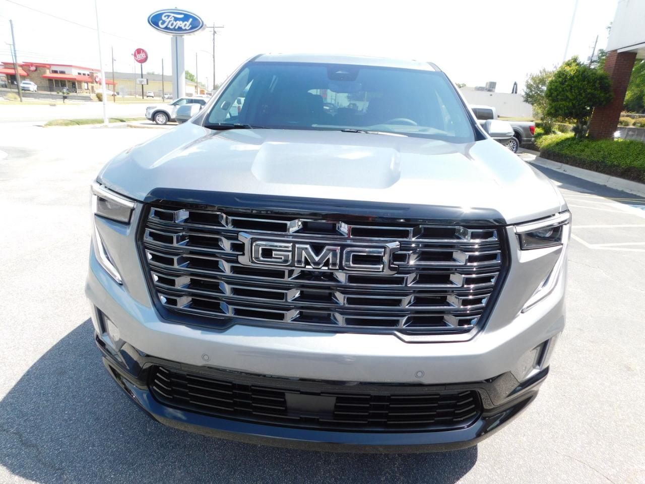 GMC Acadia FWD 4dr Denali Ultimate 2026