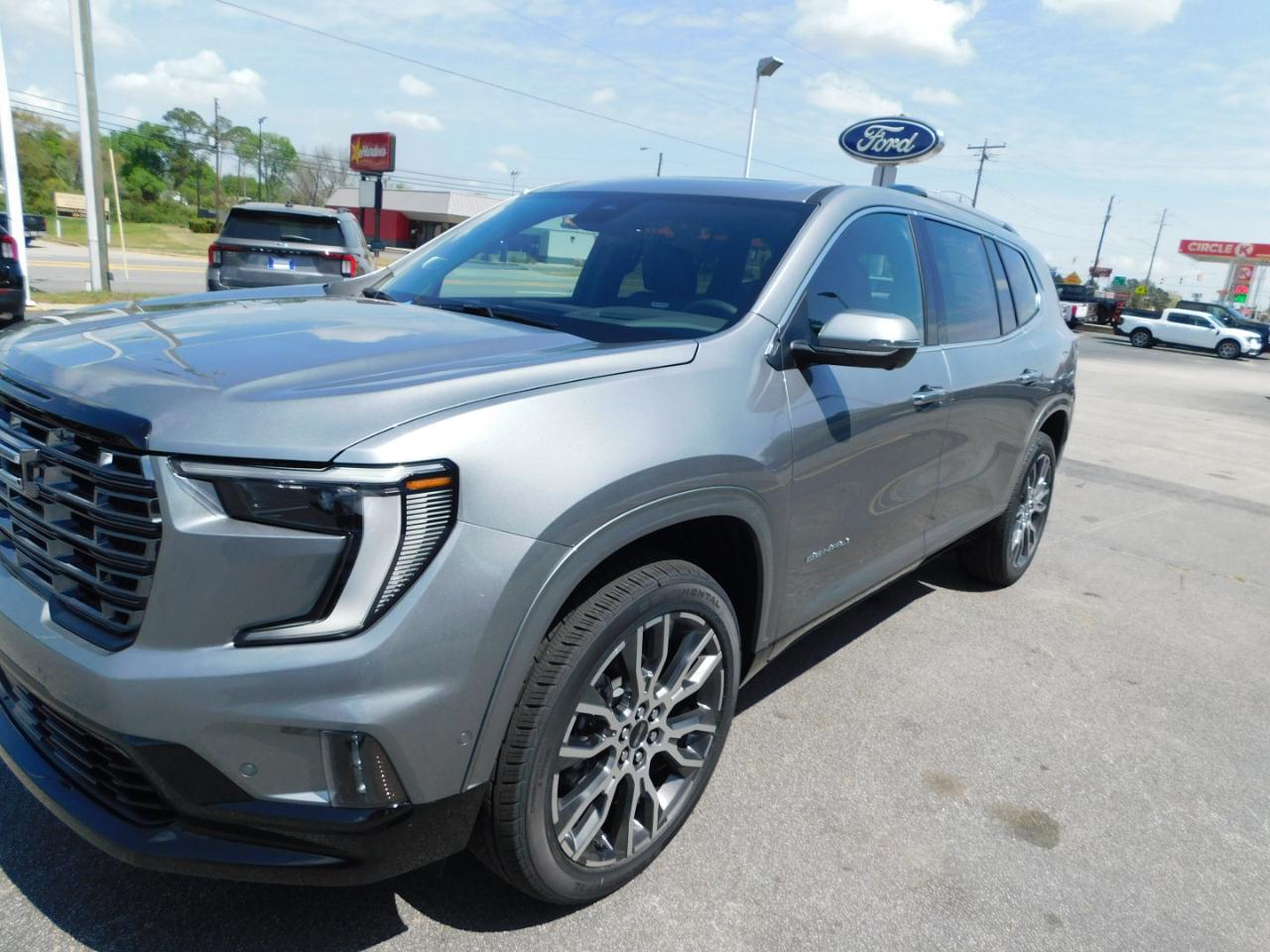 GMC Acadia FWD 4dr Denali Ultimate 2026