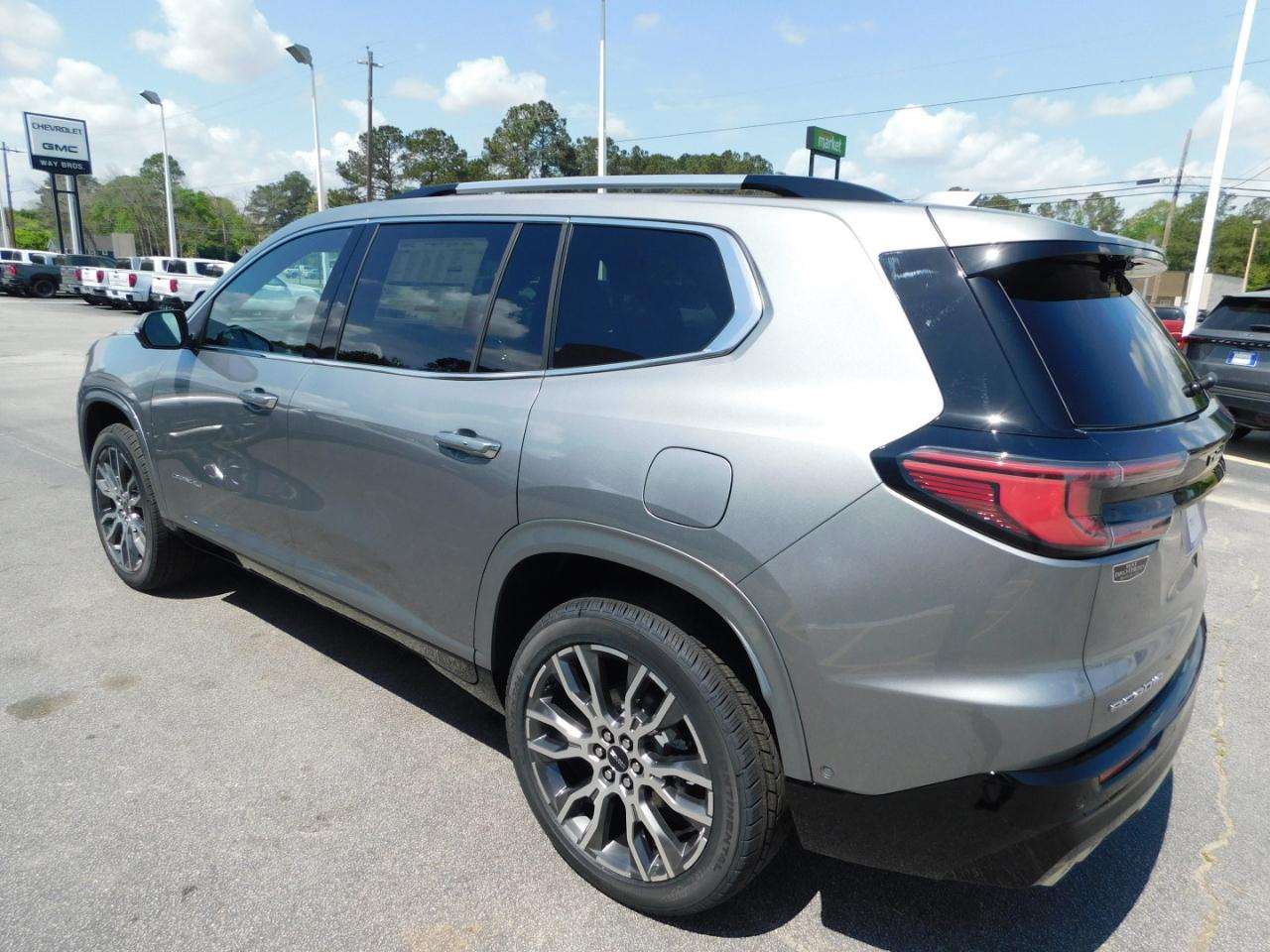 GMC Acadia FWD 4dr Denali Ultimate 2026