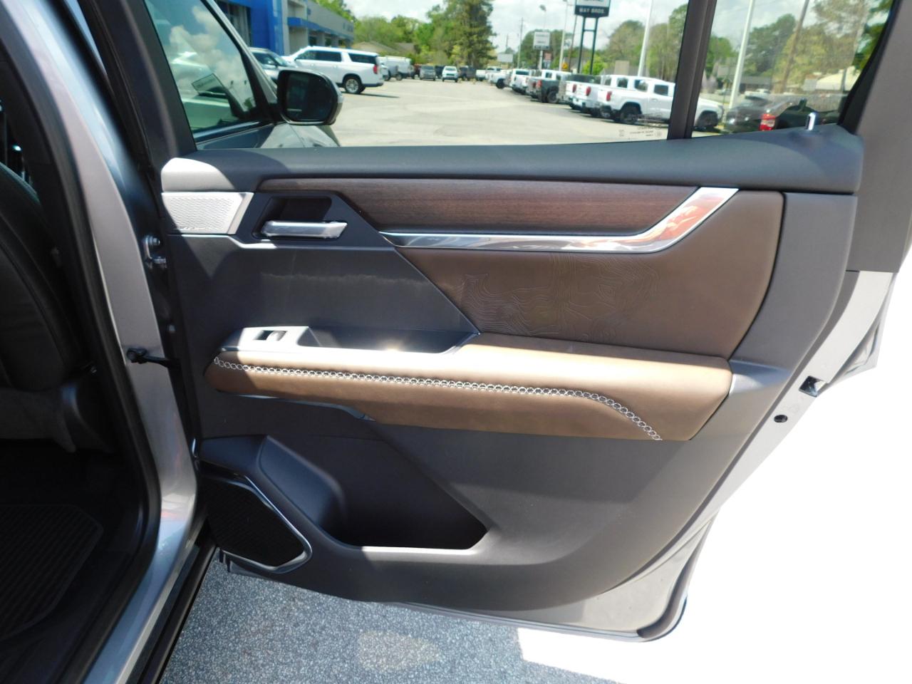 GMC Acadia FWD 4dr Denali Ultimate 2026