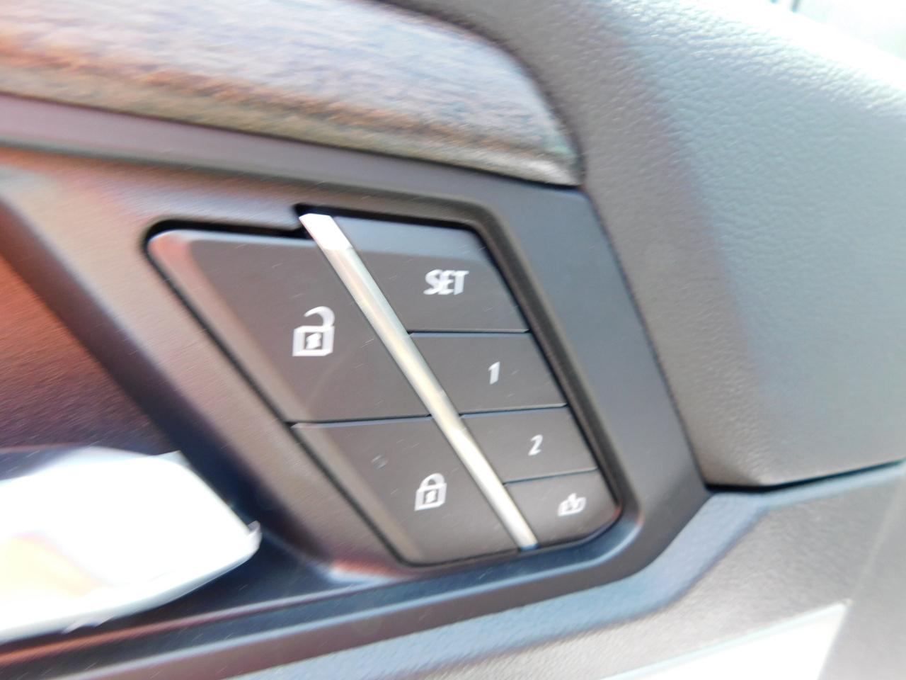 GMC Acadia FWD 4dr Denali Ultimate 2026