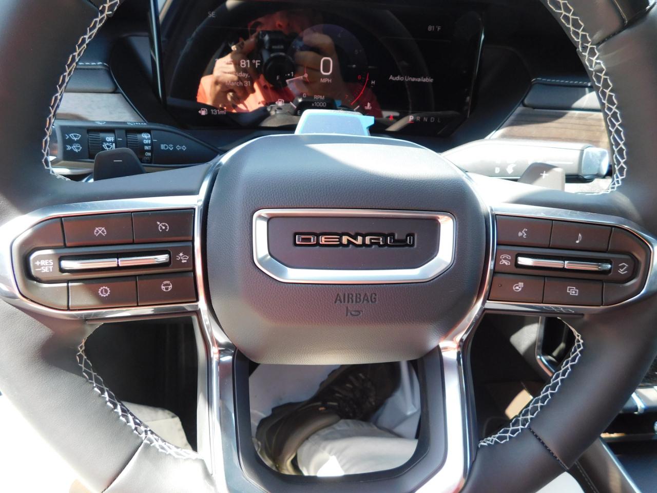 GMC Acadia FWD 4dr Denali Ultimate 2026