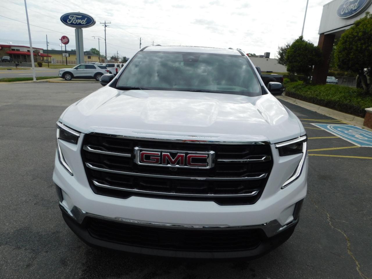 GMC Acadia FWD 4dr Elevation 2026