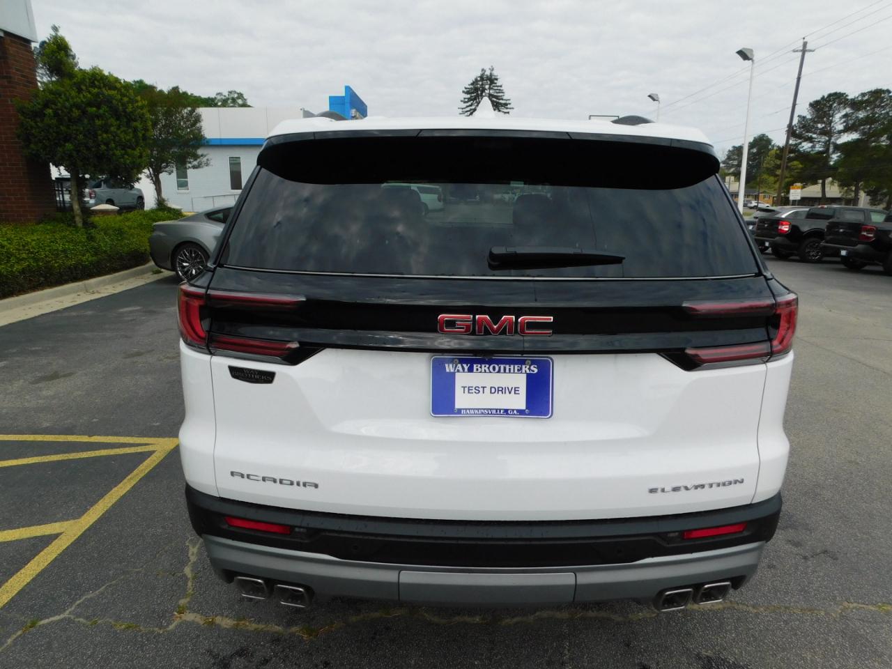 GMC Acadia FWD 4dr Elevation 2026