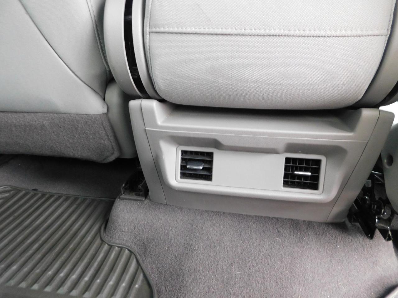 Chevrolet Silverado 1500 4WD Crew Cab 147" LT 2020