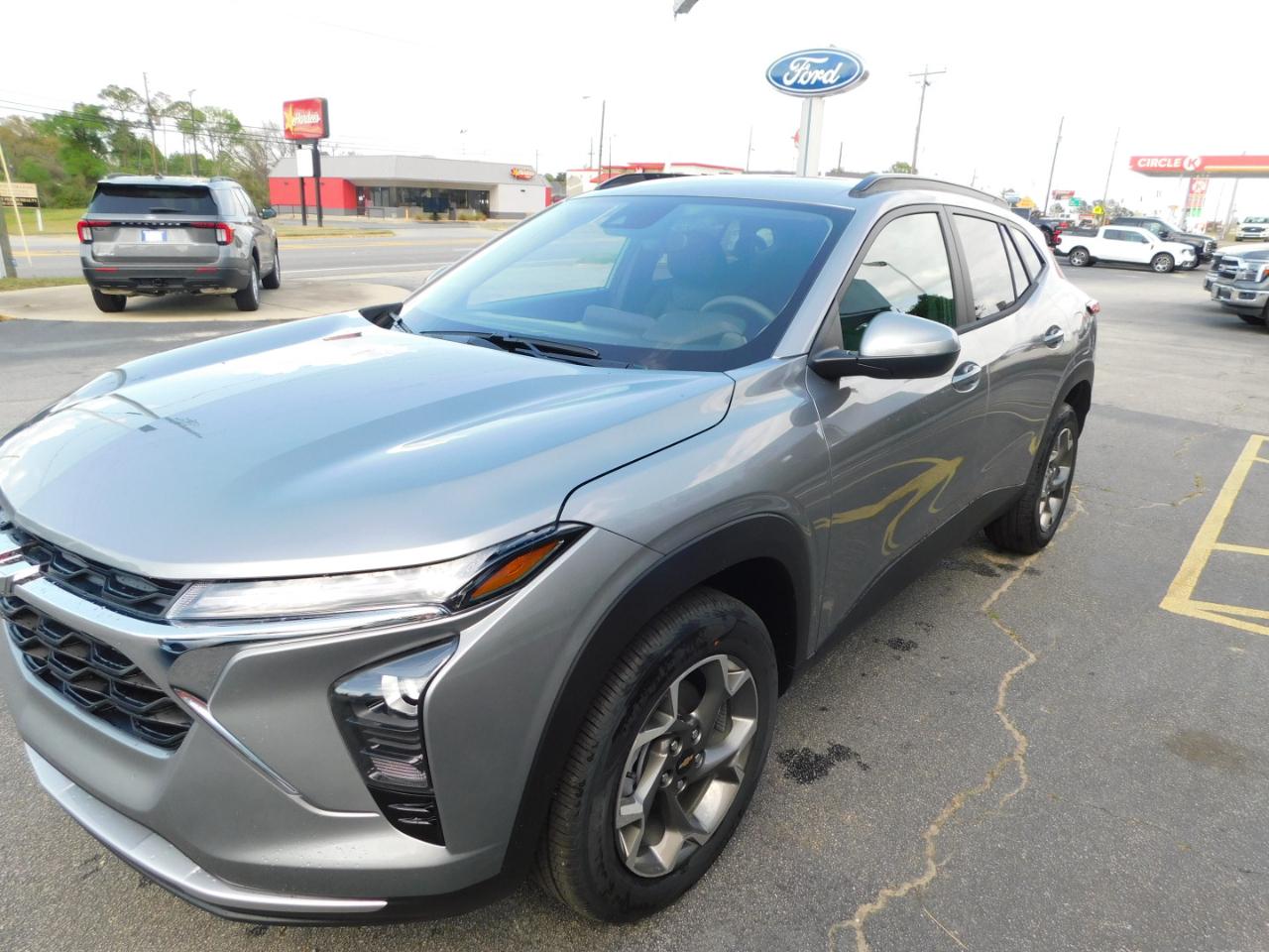 Chevrolet Trax FWD 4dr LT 2026