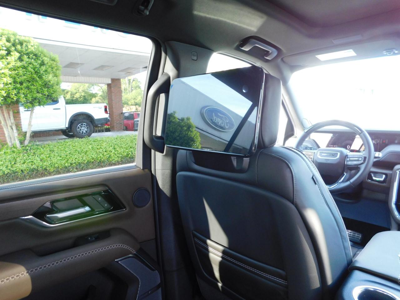 GMC Yukon 4WD 4dr Denali Ultimate 2026